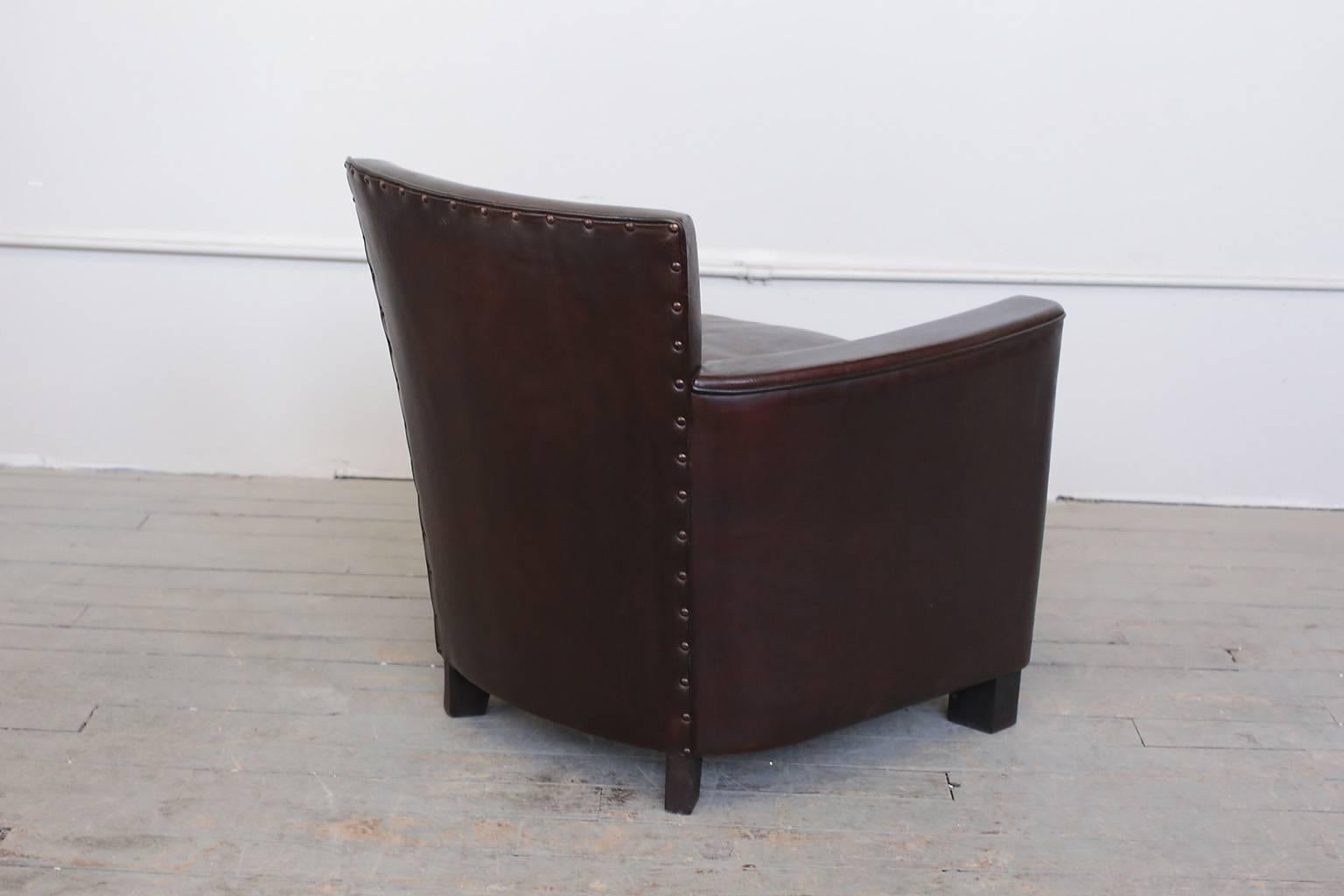 Pair of French Art Deco Leather Club Chairs, circa 1930s 1