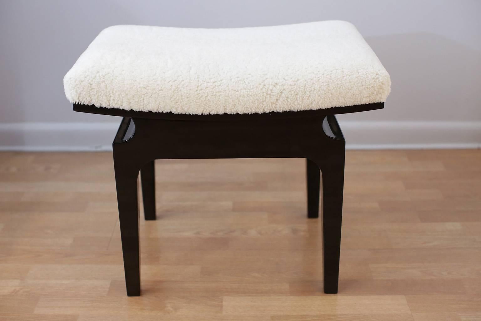Mid-20th Century Mid-Century Modern Asiatic Bench circa 1950s For Sale