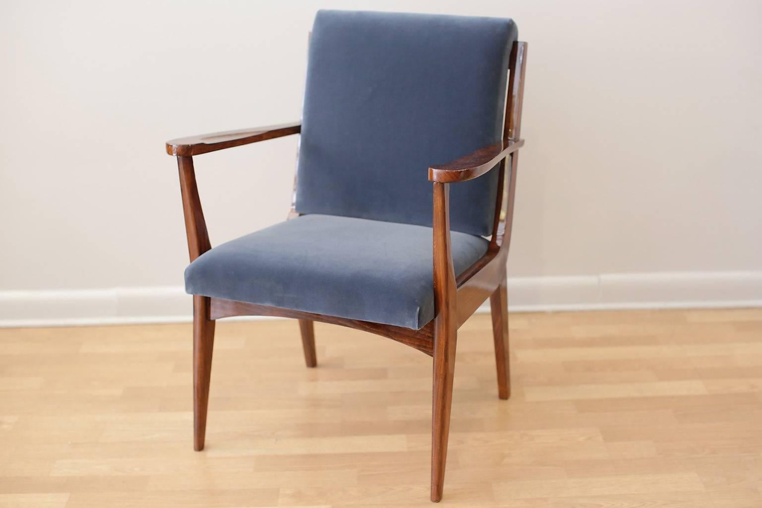 Bridge or desk chair.
Walnut newly upholstered in vintage silk velvet fabric.