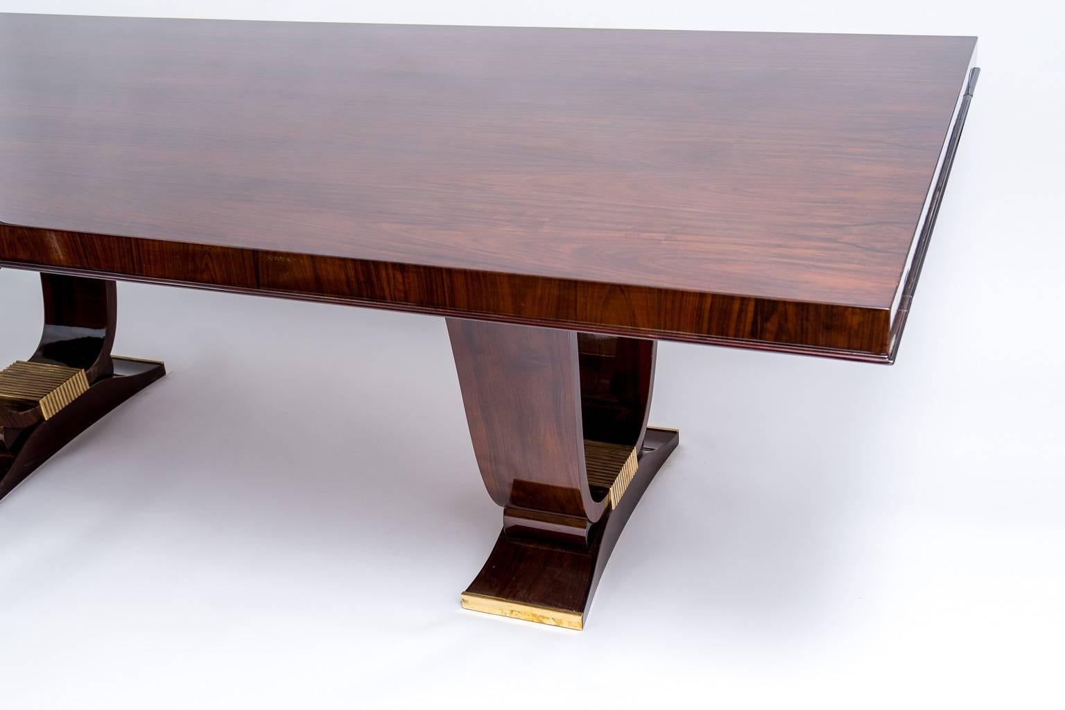Mid-20th Century French Art Deco Dining Table, circa 1940s For Sale