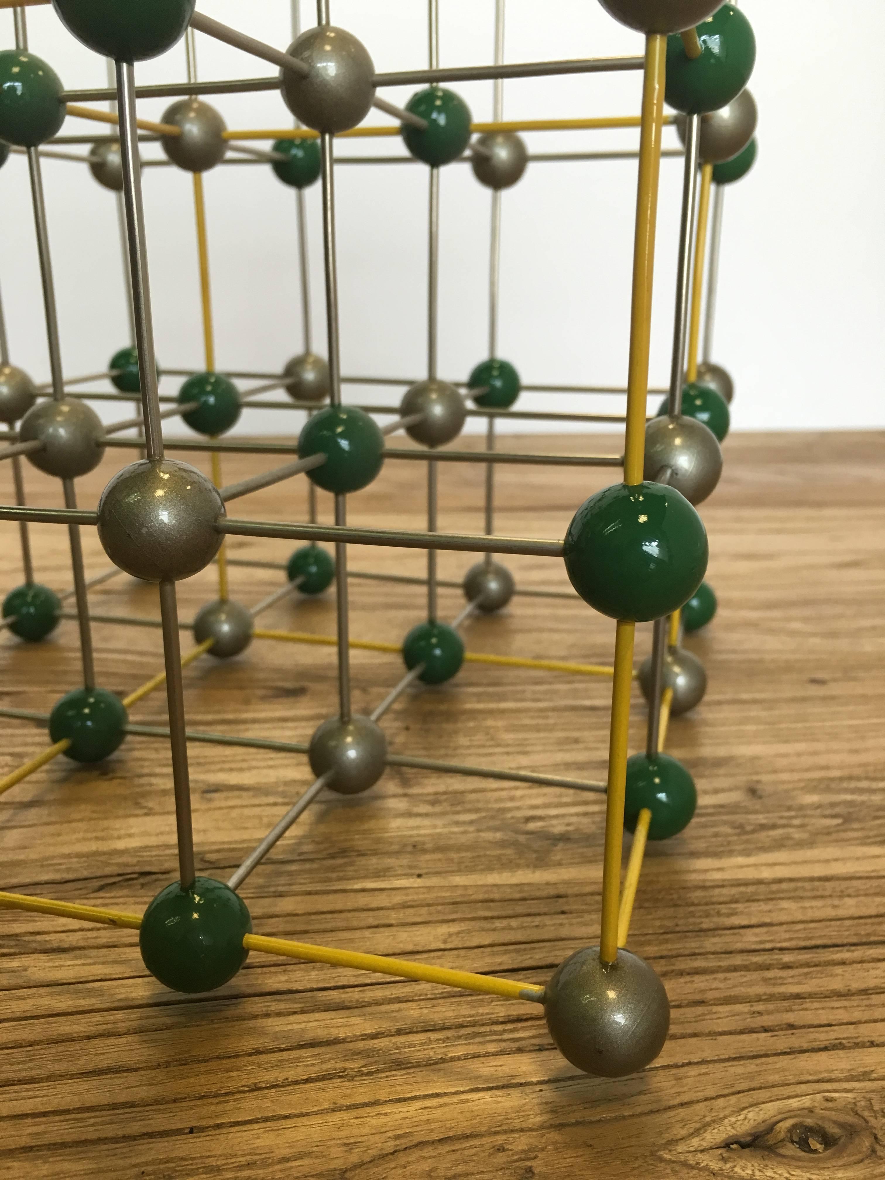Vintage Ball and Stick Molecular Model of Salt In Excellent Condition In Napa, CA