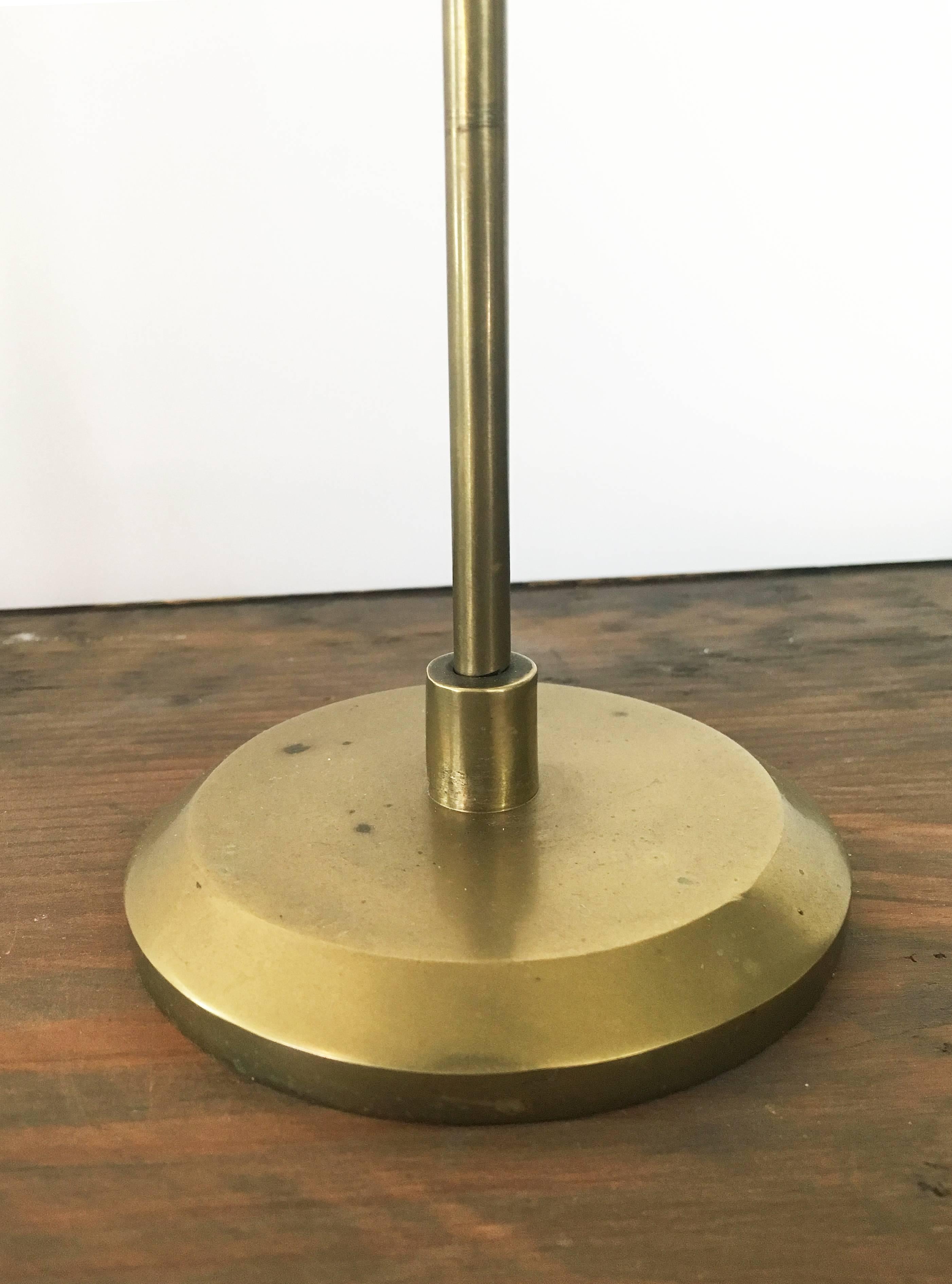 Vintage Adjustable Jeweler's Magnifying Glass on a Brass Base In Good Condition In Napa, CA