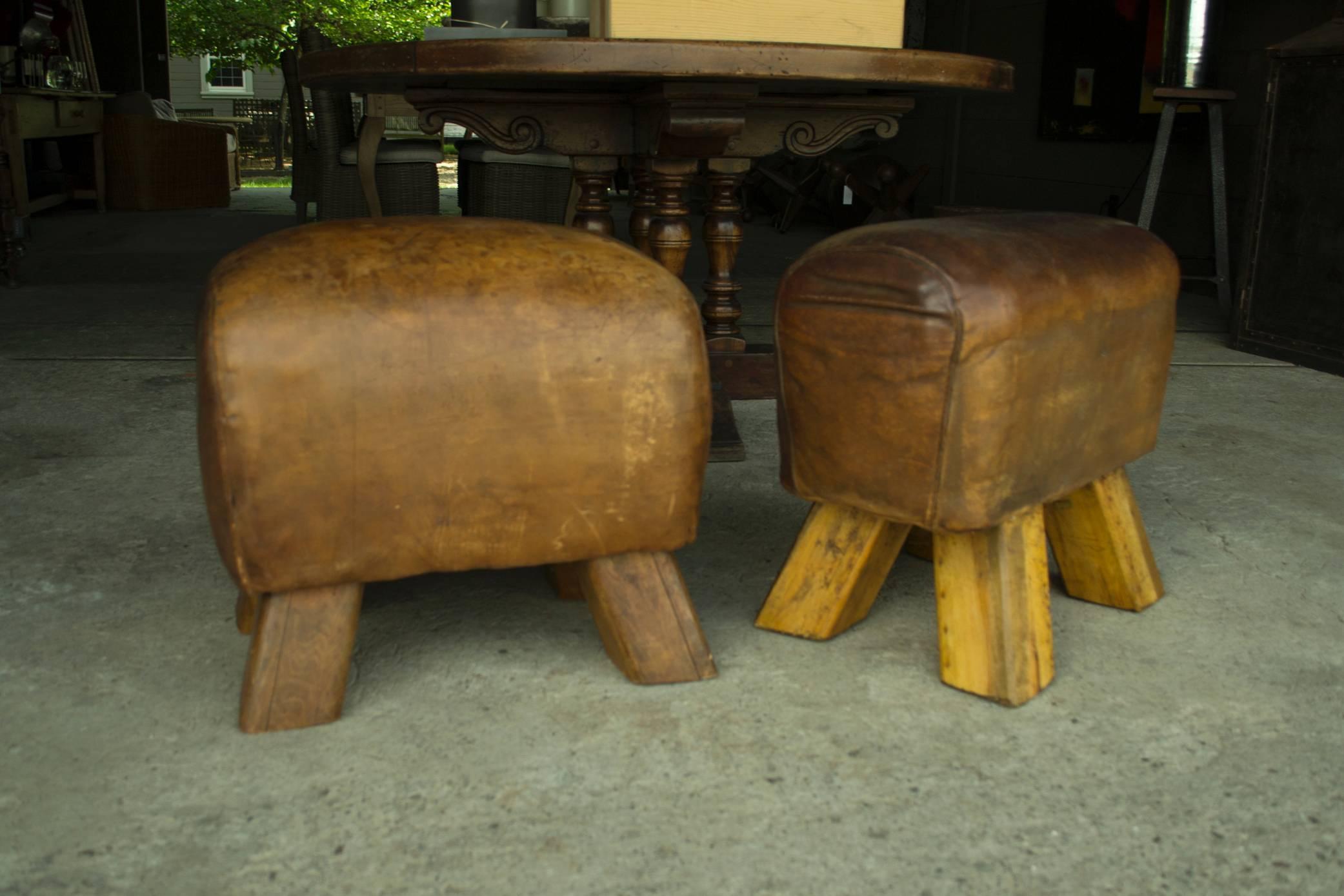 Mid-Century Leather Gym Bench Piggies In Good Condition In Napa, CA