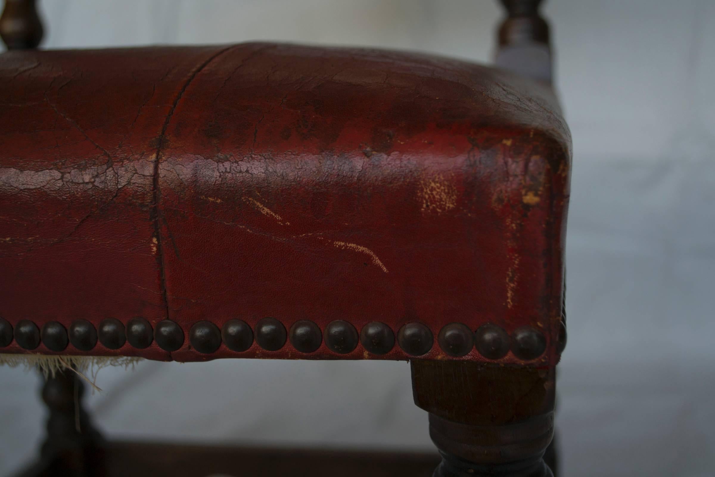Wood and Leather, 19th Century Child's Chair For Sale 3