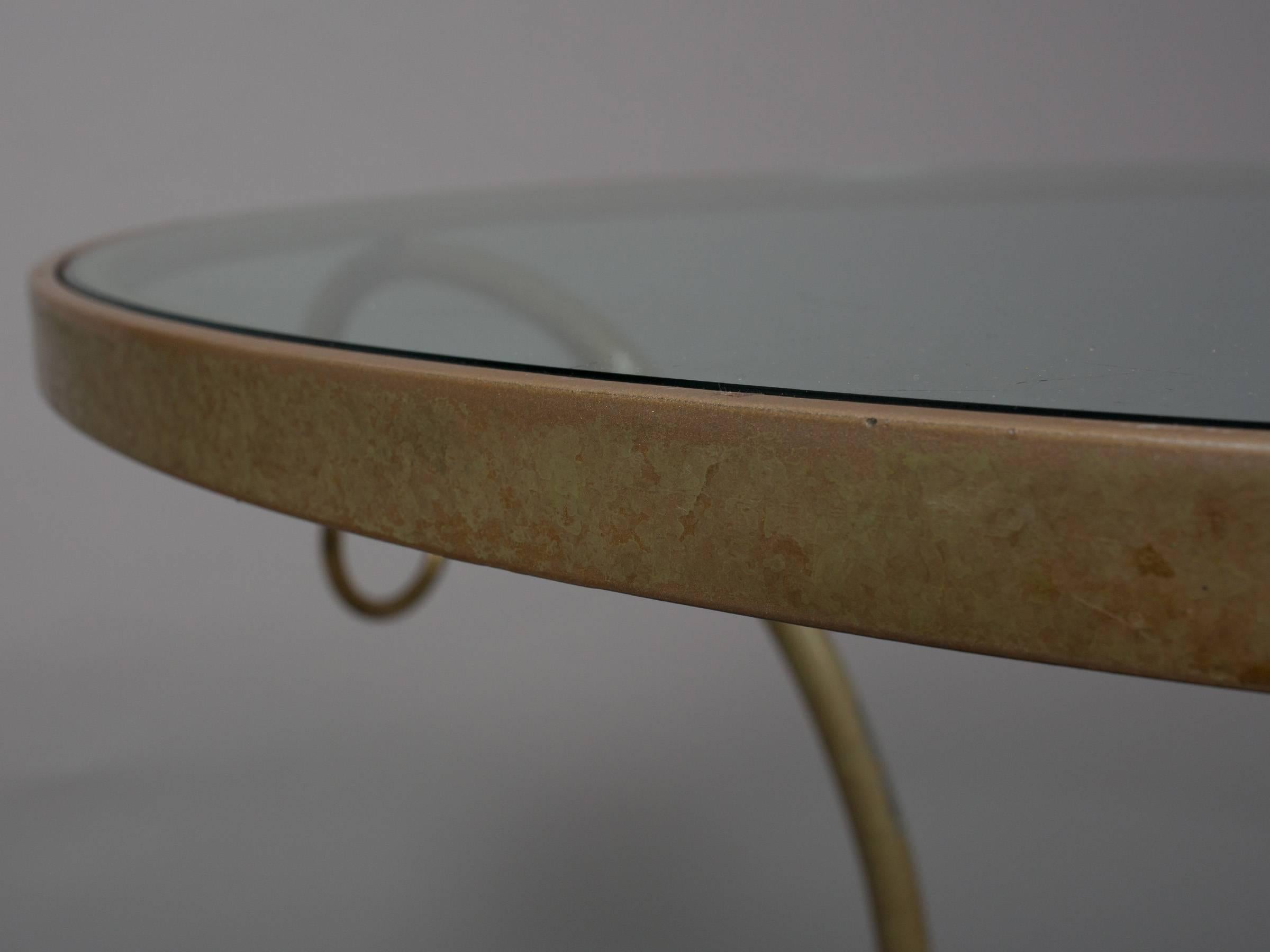 Glass Pair of Round Regency Style Side Tables For Sale