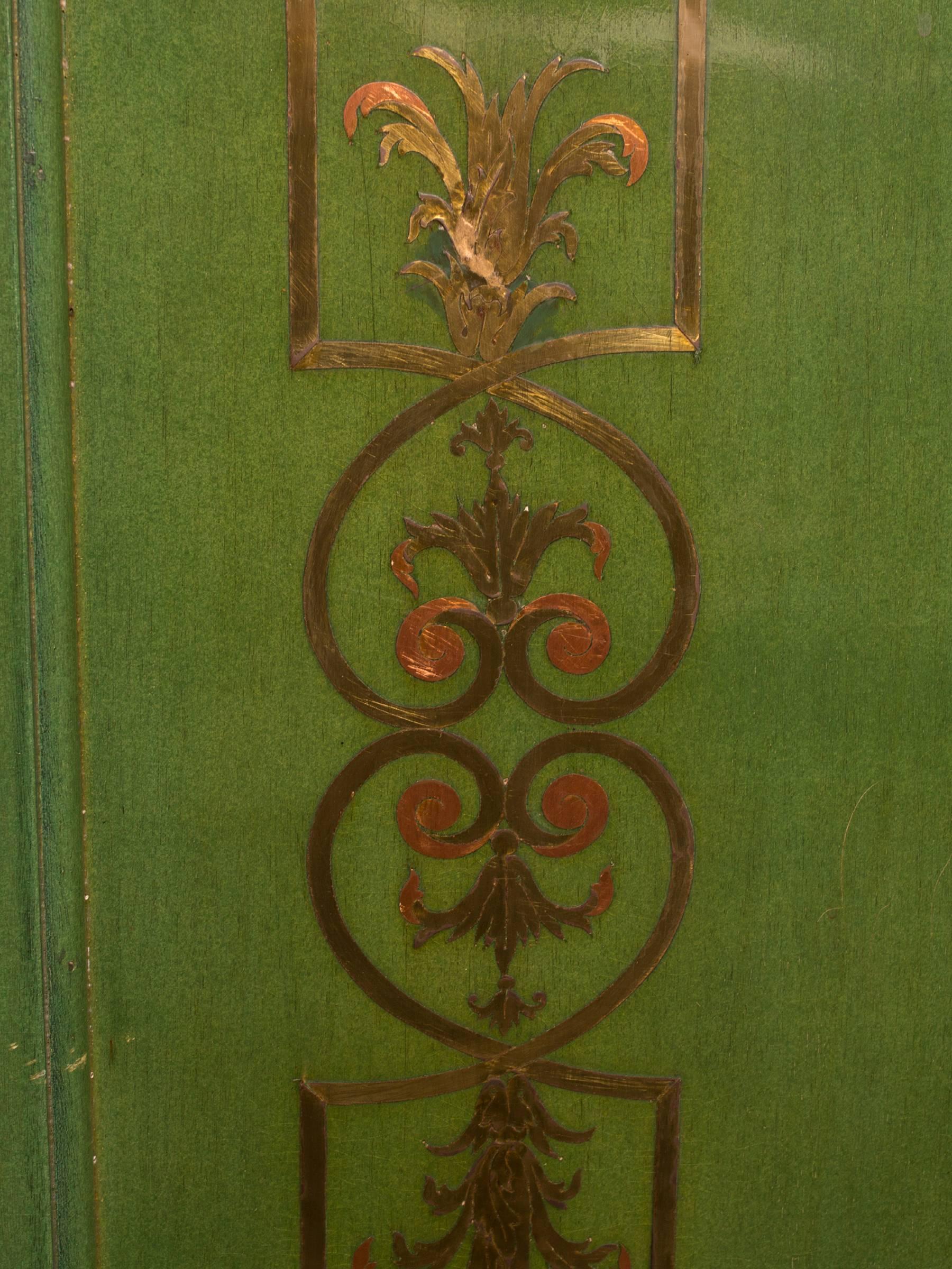 Mid-20th Century Folding Deco Green Lacquered Screen with Metal Inlay