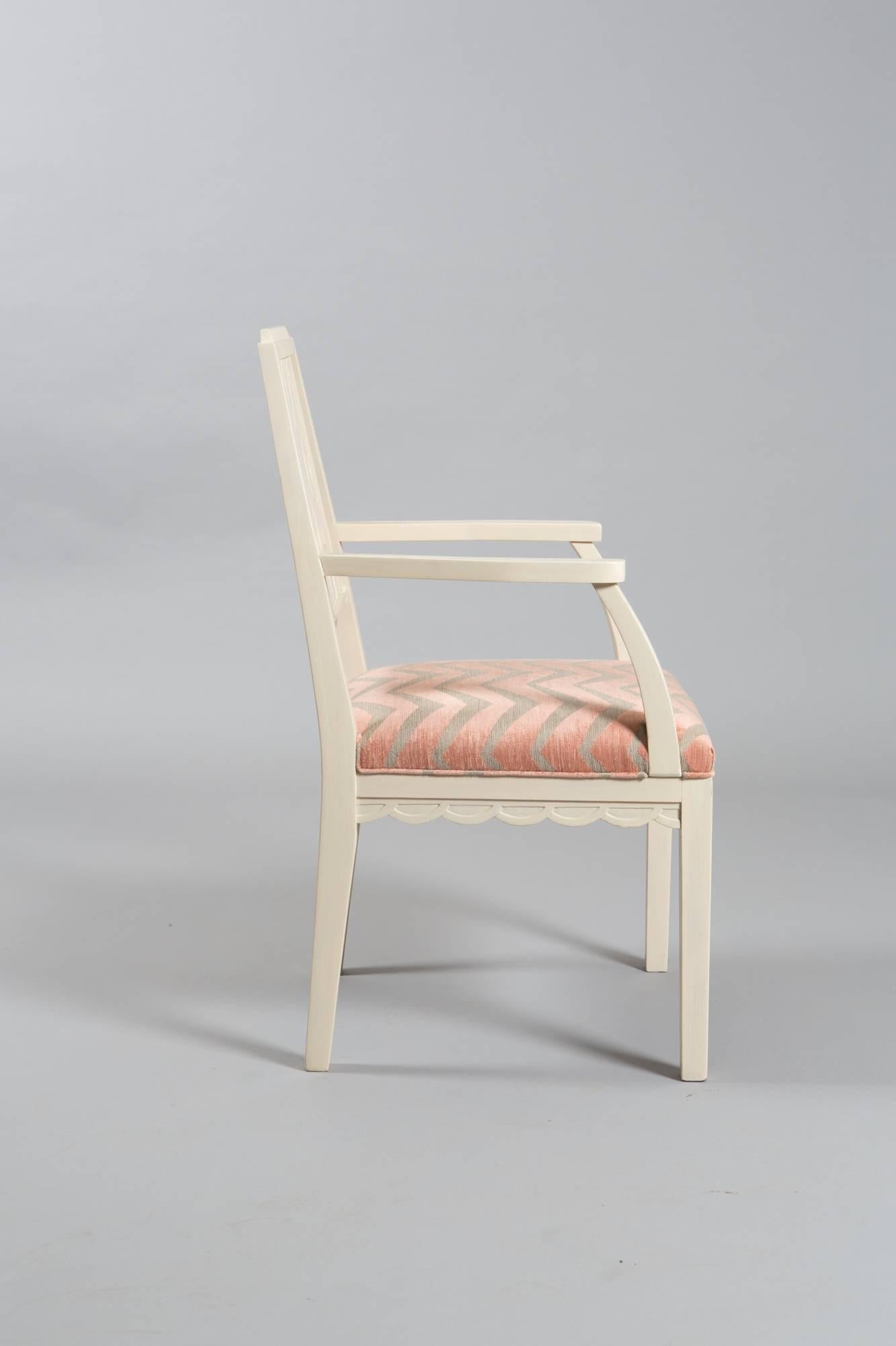 Art déco-Sessel mit geschnitzter Rückenlehne (Chenille) im Angebot