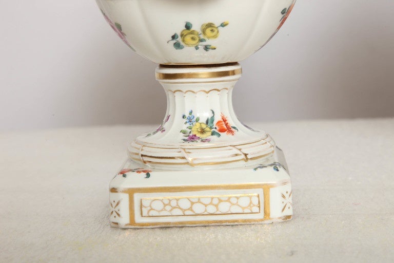 Pair of KPM Berlin Potpourri Vases 2