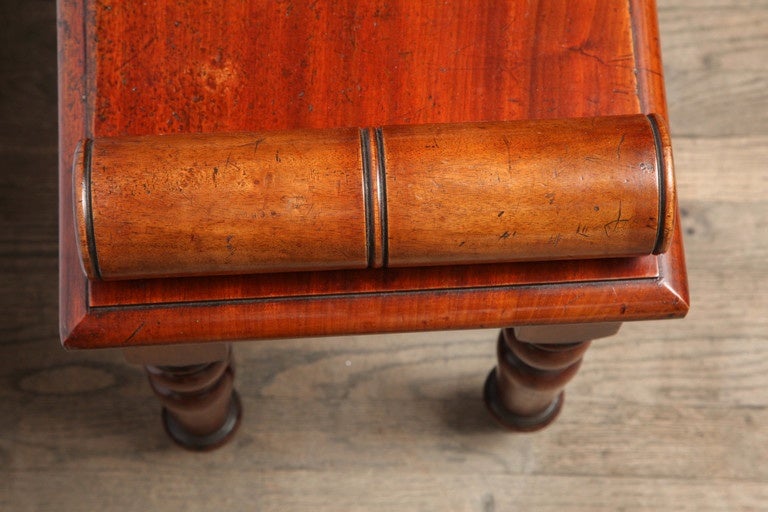 Mahogany Coaching Bench In Excellent Condition In New York, NY