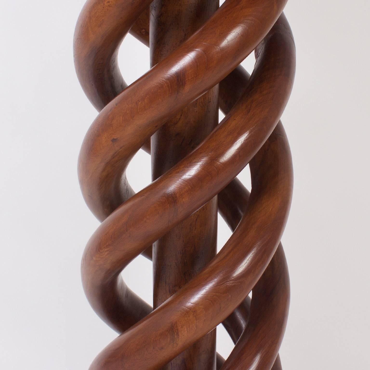 Antique 19th Century Large Spiral Carved Mahogany Pedestal In Good Condition In Palm Beach, FL