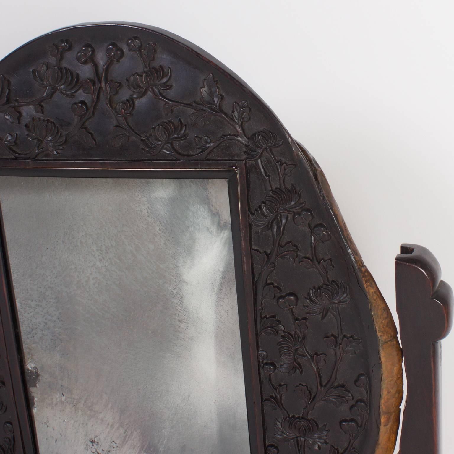 Tortue marine Miroir de courtoisie en écaille de tortue chinois antique du 19e siècle en vente