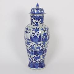 Elegant Pair of Blue and White Chinese Export Style Porcelain Lidded Jars