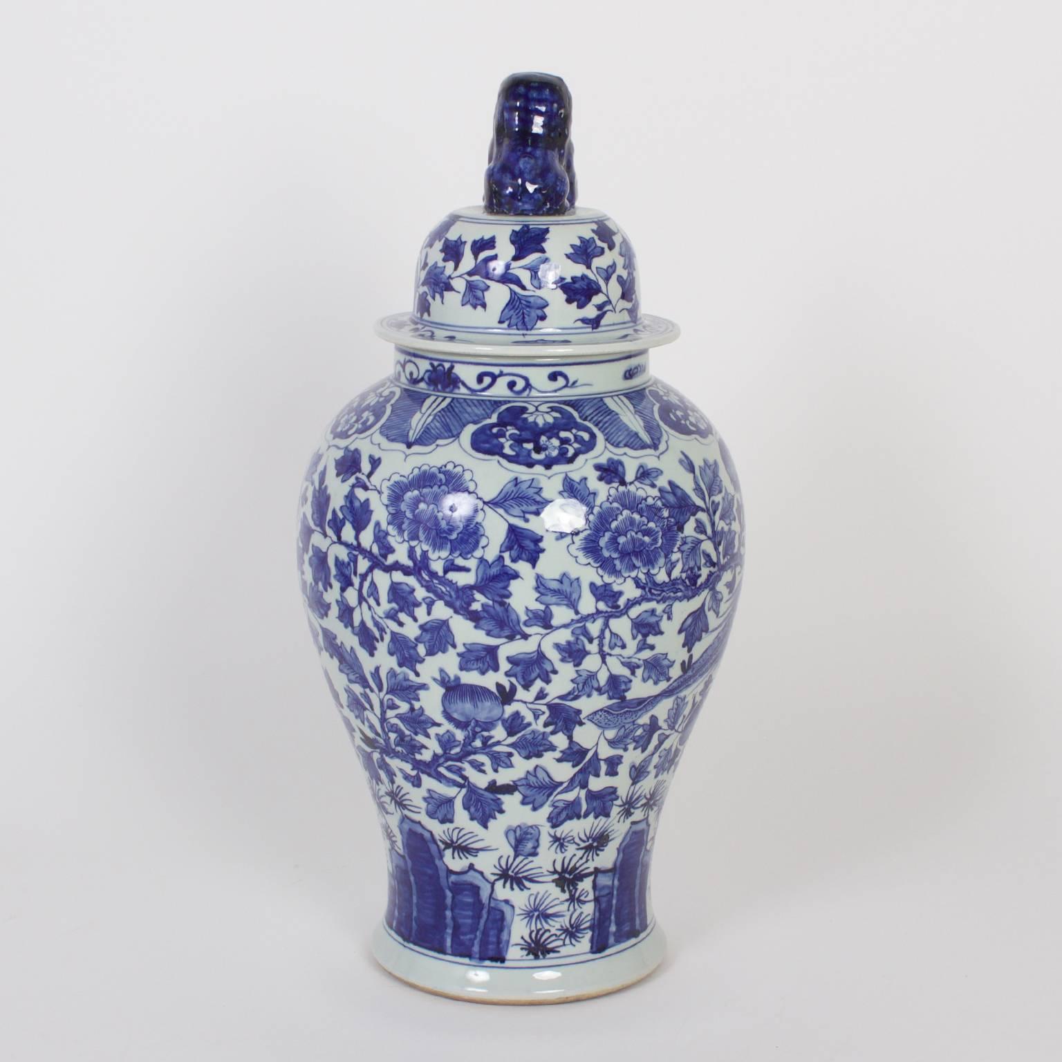 Chinoiserie Pair of Chinese Export Style Blue and White Porcelain Lidded Jars