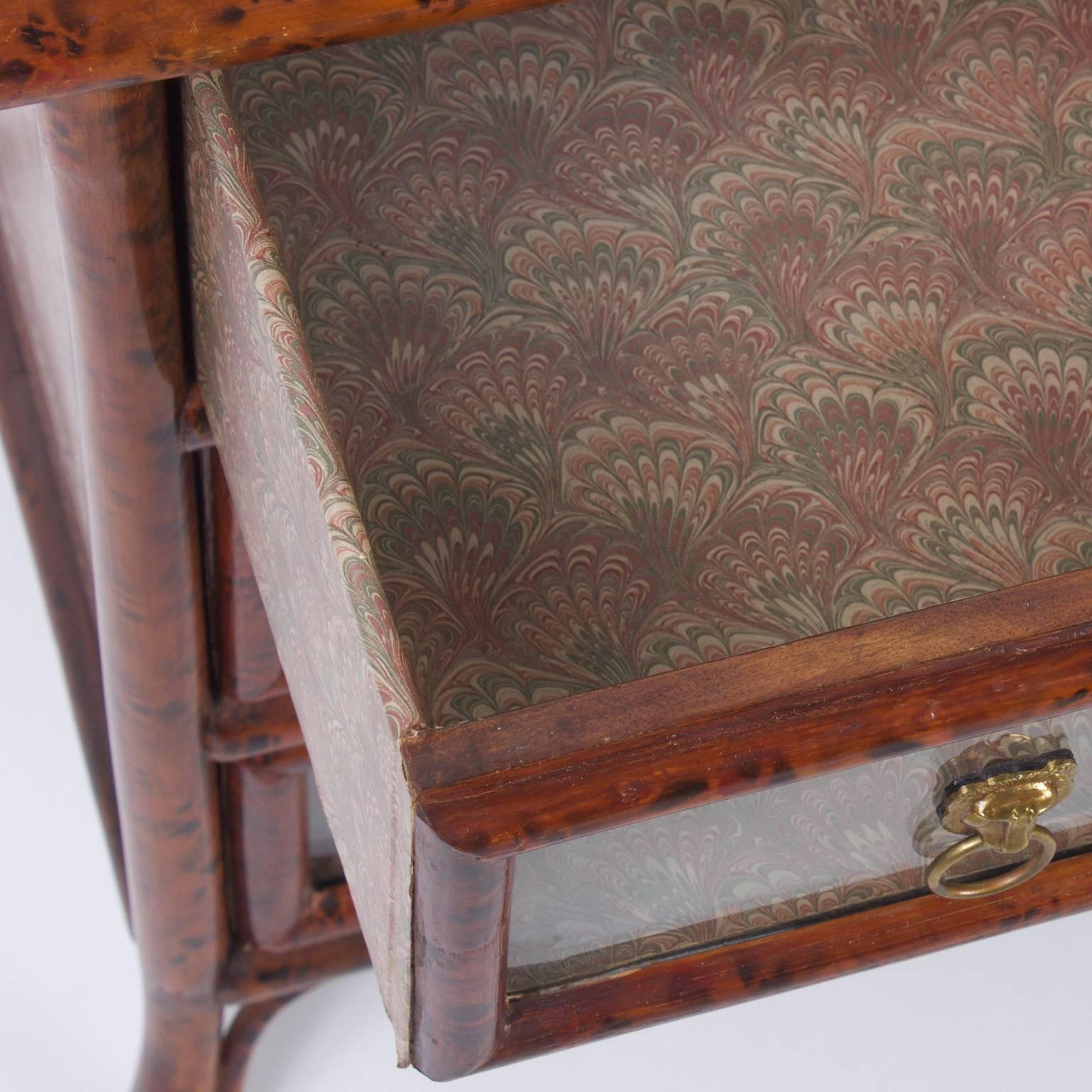 20th Century Mid-Century Small Chest of Drawers