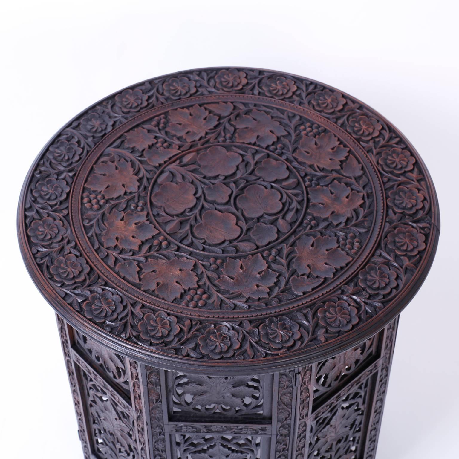 Anglo-Indian  Pair of Carved Anglo Indian End Tables or Stands