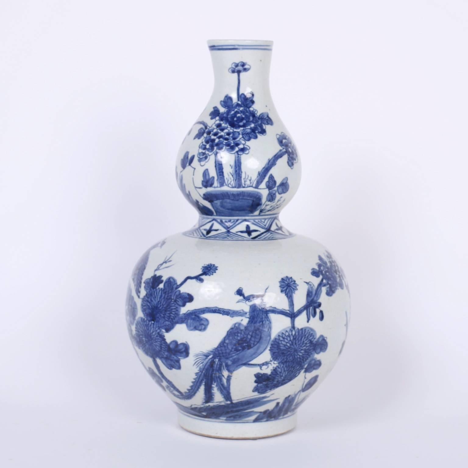 Chinese Export Pair of Blue and White Double Gourd Vases