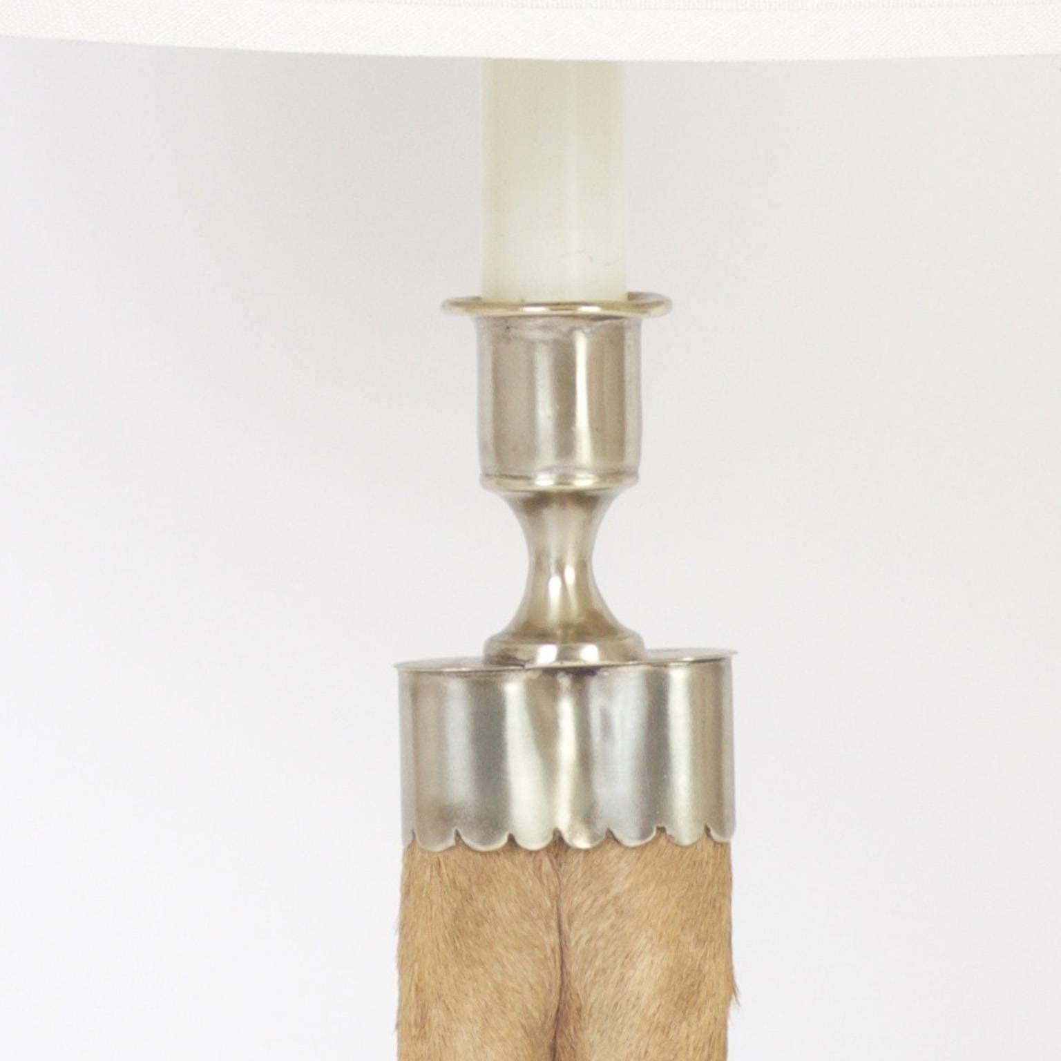 Vintage Pair of Deer Hoof Table Lamps In Good Condition For Sale In Palm Beach, FL