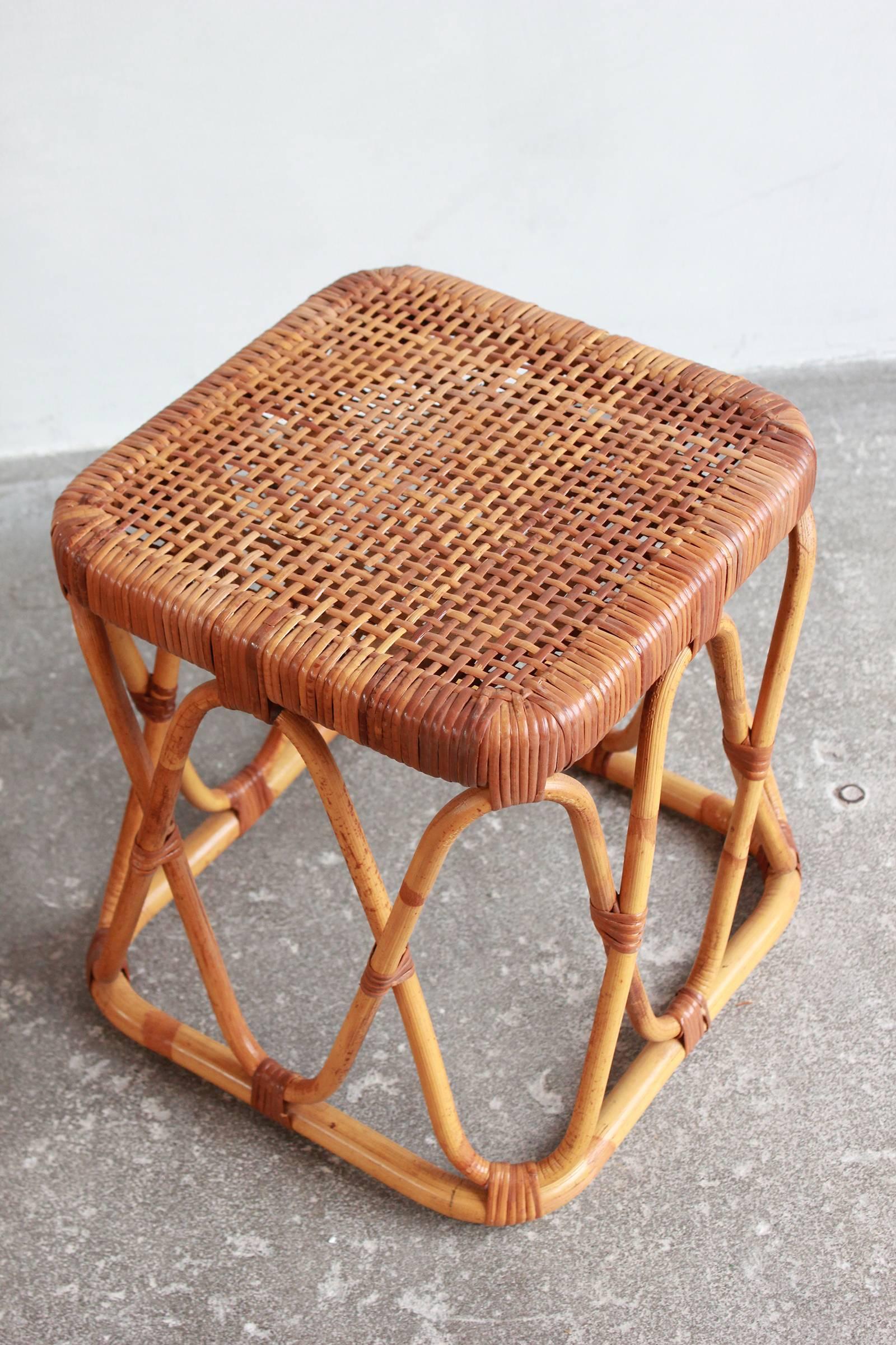 Late 20th Century Pair of Square Wicker Nesting Tables