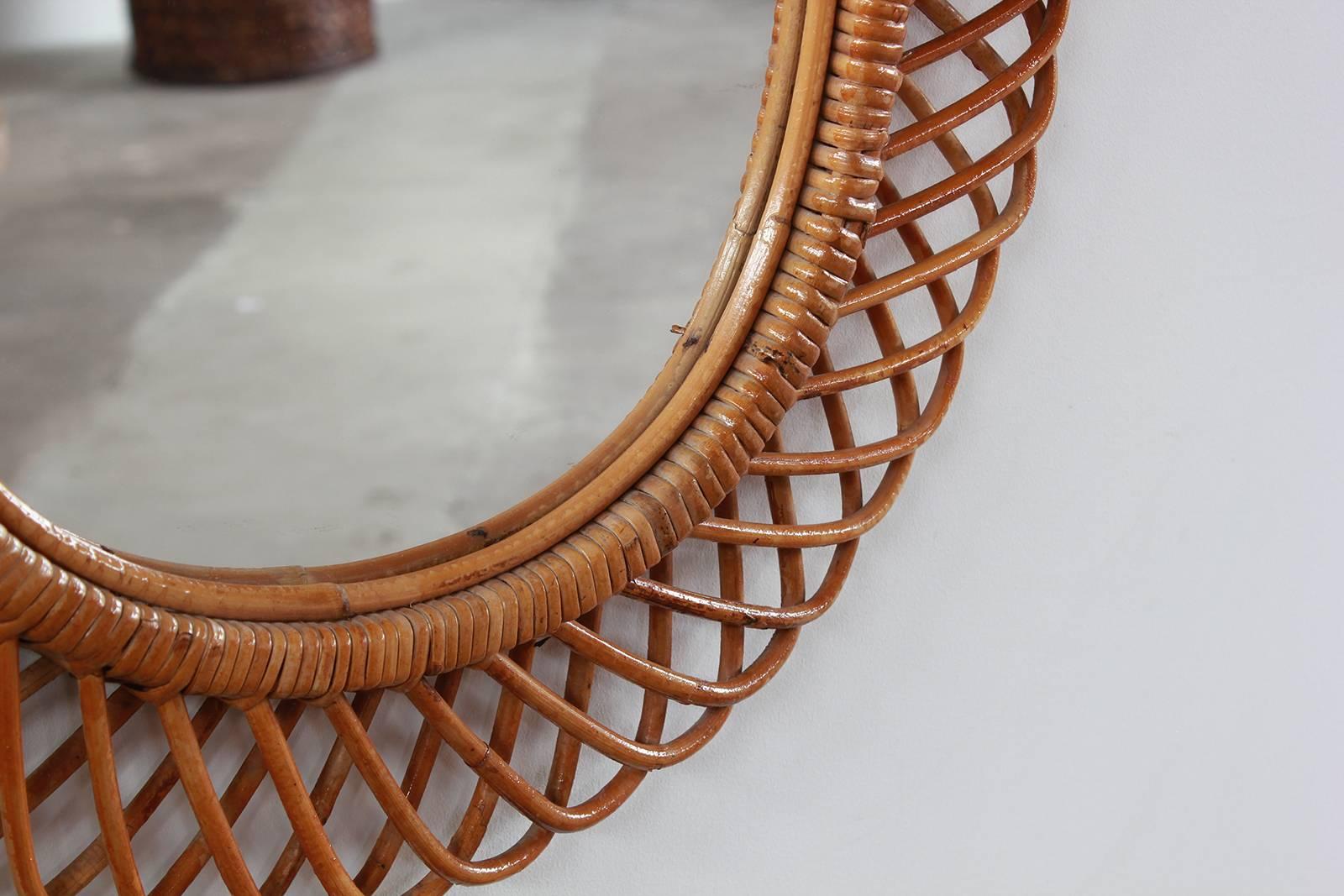 Oval Intricate French Wicker Mirror In Excellent Condition In Los Angeles, CA