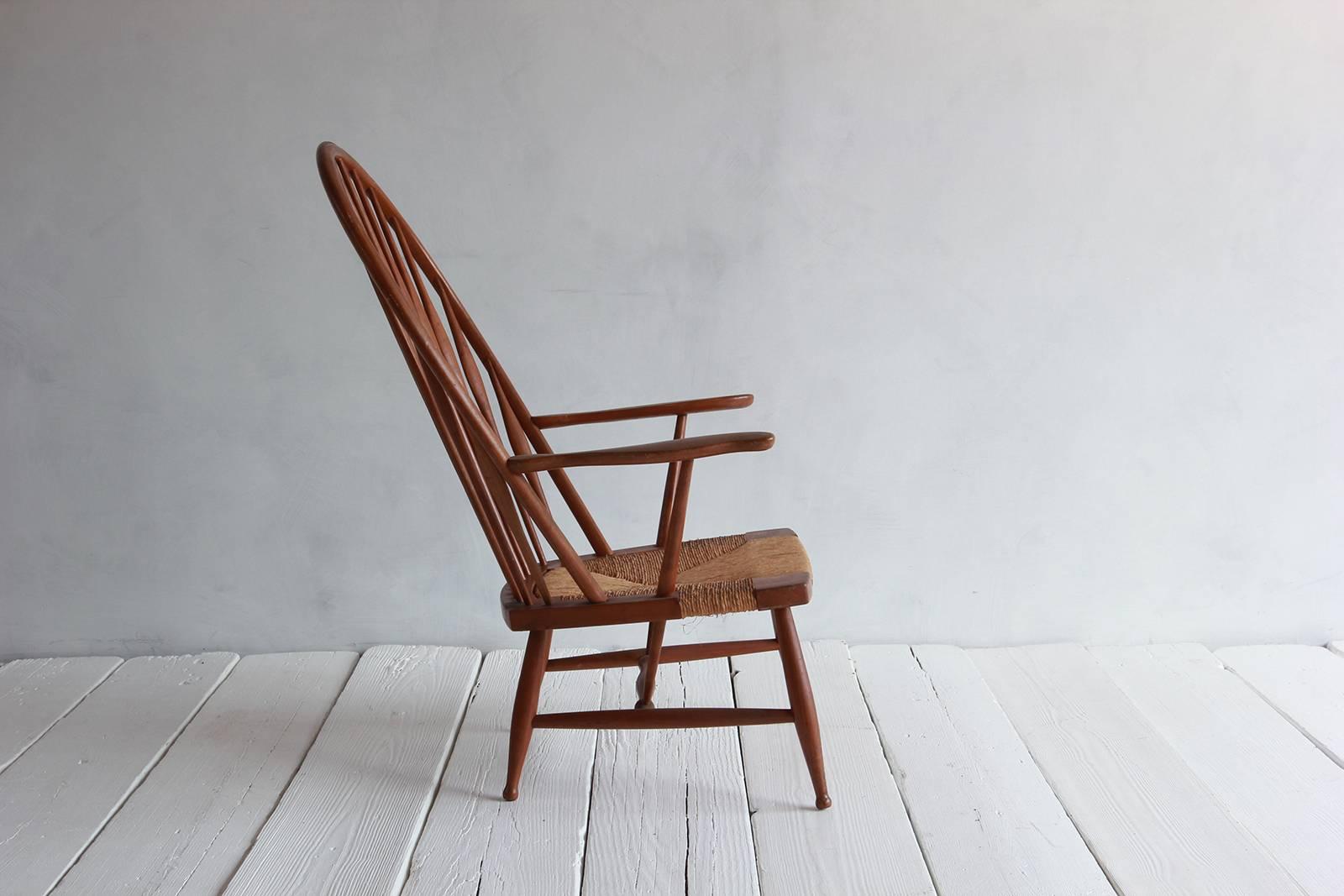 Windsor Peacock Style Chair with Rush Seat 3