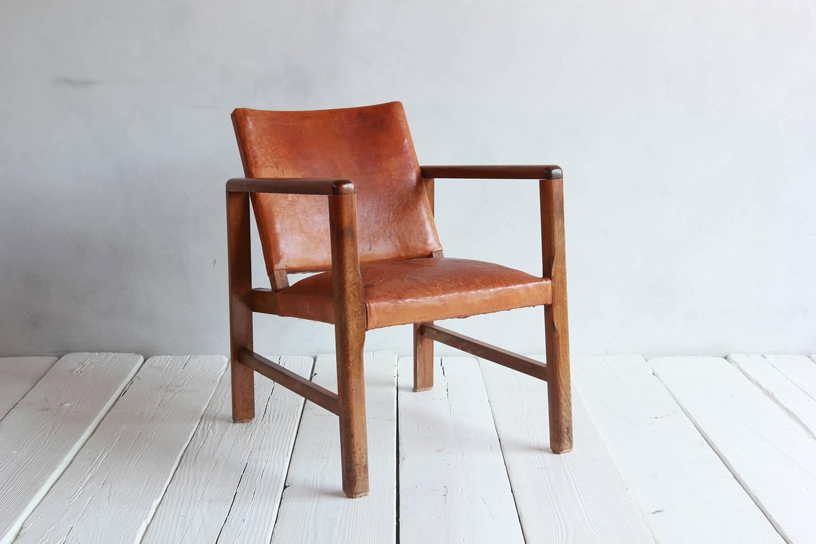 Pair of Borge Mogensen Style Leather and Wood Chairs In Distressed Condition In Los Angeles, CA