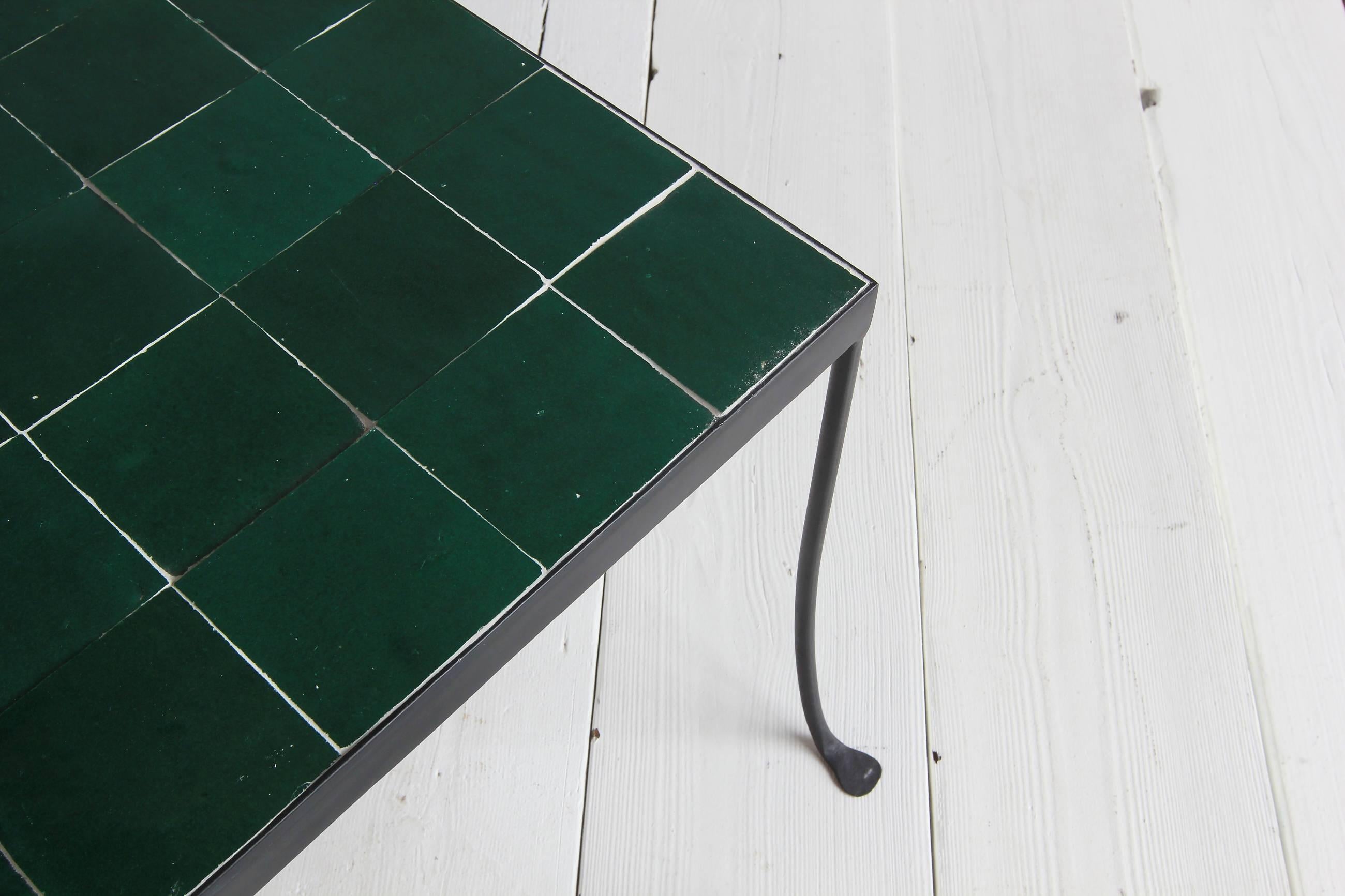 NK Collection Outdoor Wrought Iron Tiled Side Table in Emerald In Excellent Condition In Los Angeles, CA