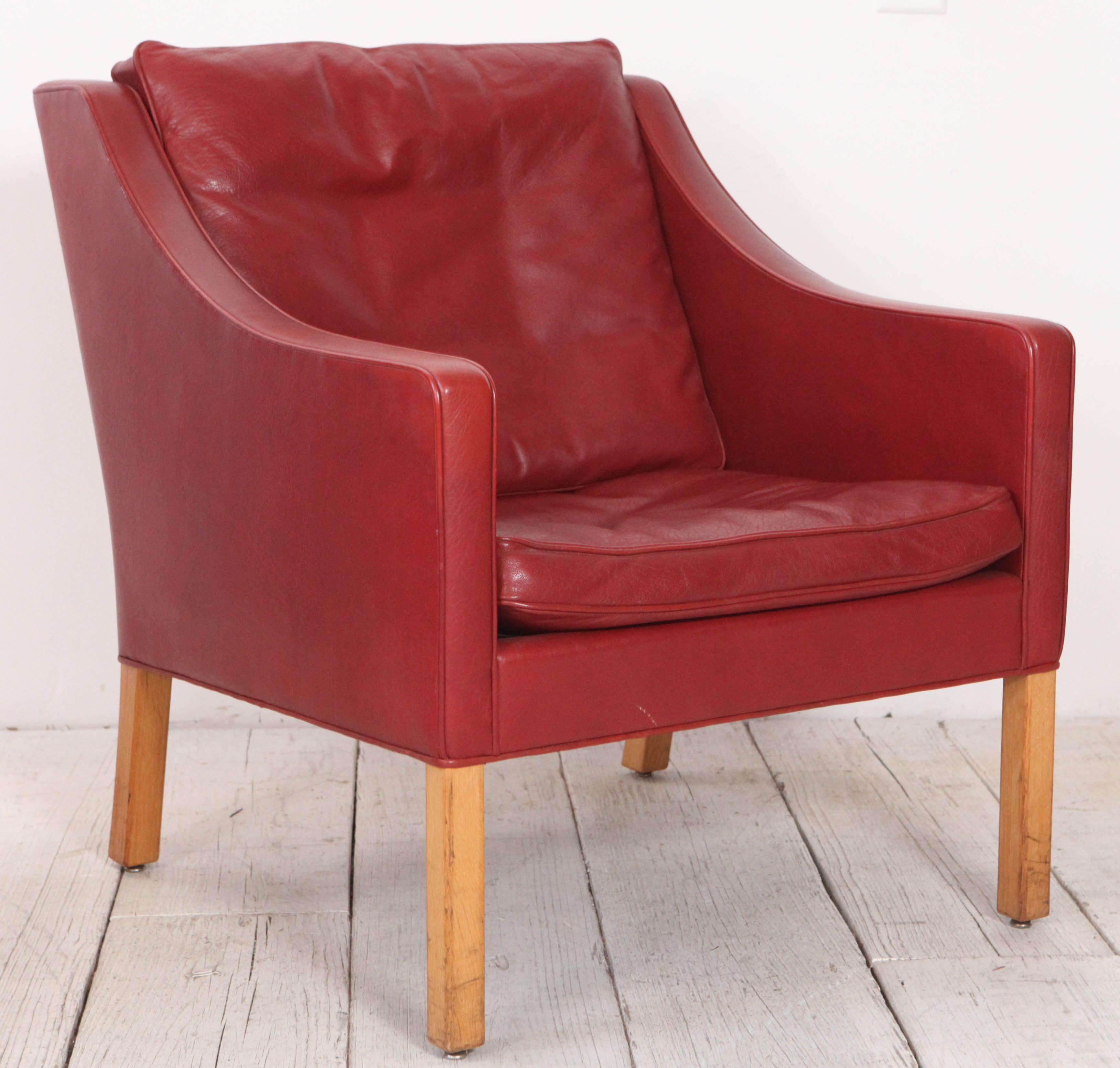 Pair of Red Leather Børge Mogensen Chairs for Fredericia Furniture