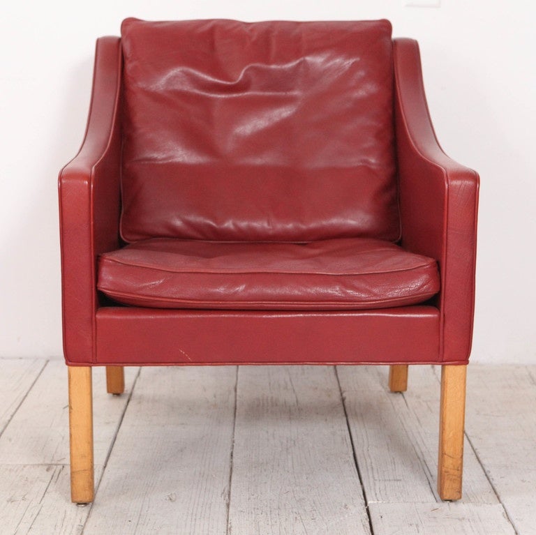 Scandinavian Modern Pair of Red Leather Børge Mogensen Chairs for Fredericia Furniture