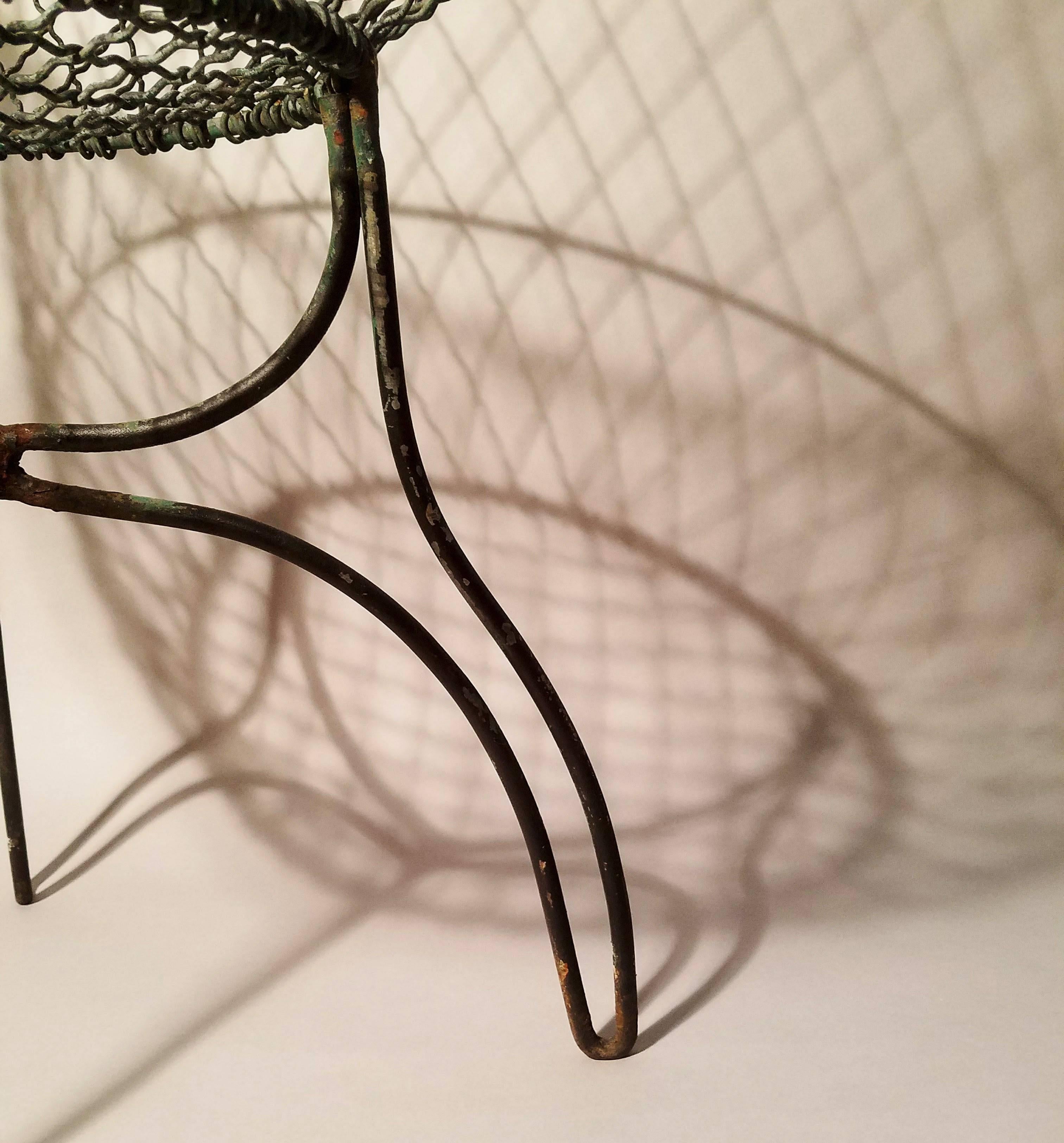 Pair of Antique American Victorian Wire Baskets, Late 19th-Early 20th Century In Excellent Condition In Downingtown, PA