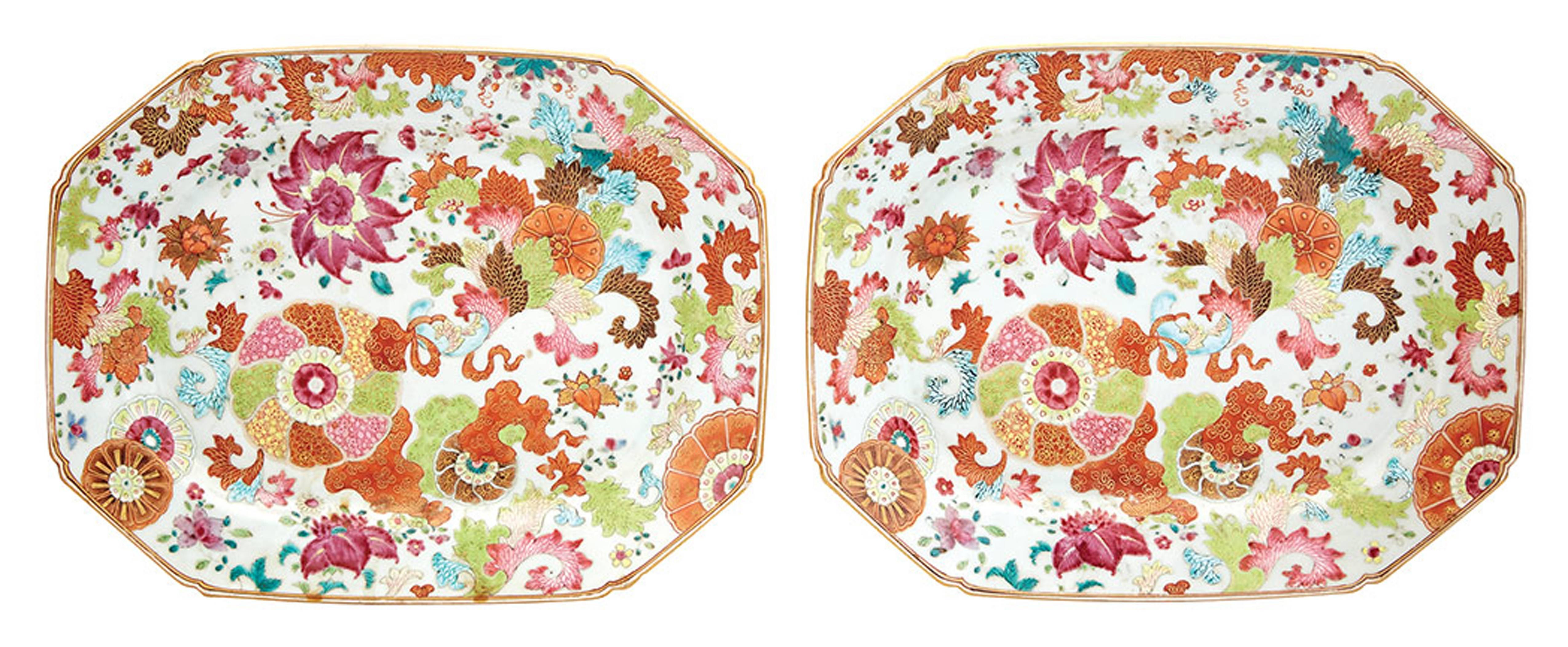 Chinese Export porcelain tobacco leaf pair of dishes, 
circa 1765-1775.

The pair of large Chinese Export canted-corned rectangular porcelain dishes is painted with a variation of the tobacco leaf design.