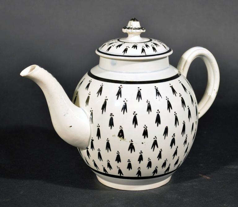 Pearlware Pottery Large Teapot with Ermine Decoration at 1stdibs