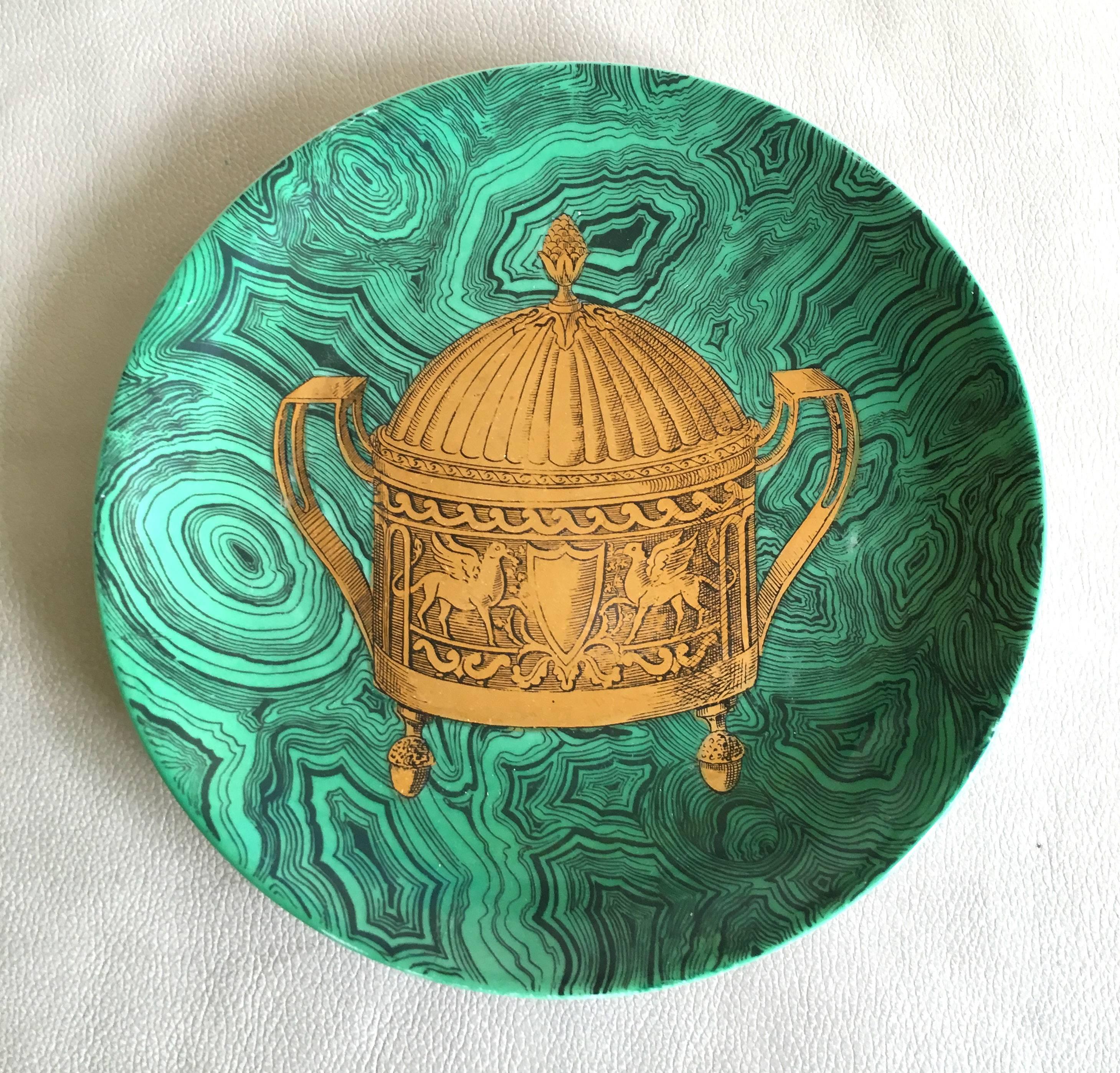 Piero Fornasetti Stoviglie Pattern Malachite Set of Eight Plates, 1950's. In Good Condition In Downingtown, PA