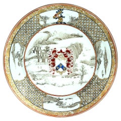 Assiette en porcelaine d'exportation chinoise Yongzheng avec des armoiries d'Elwick du Moyen-Orient