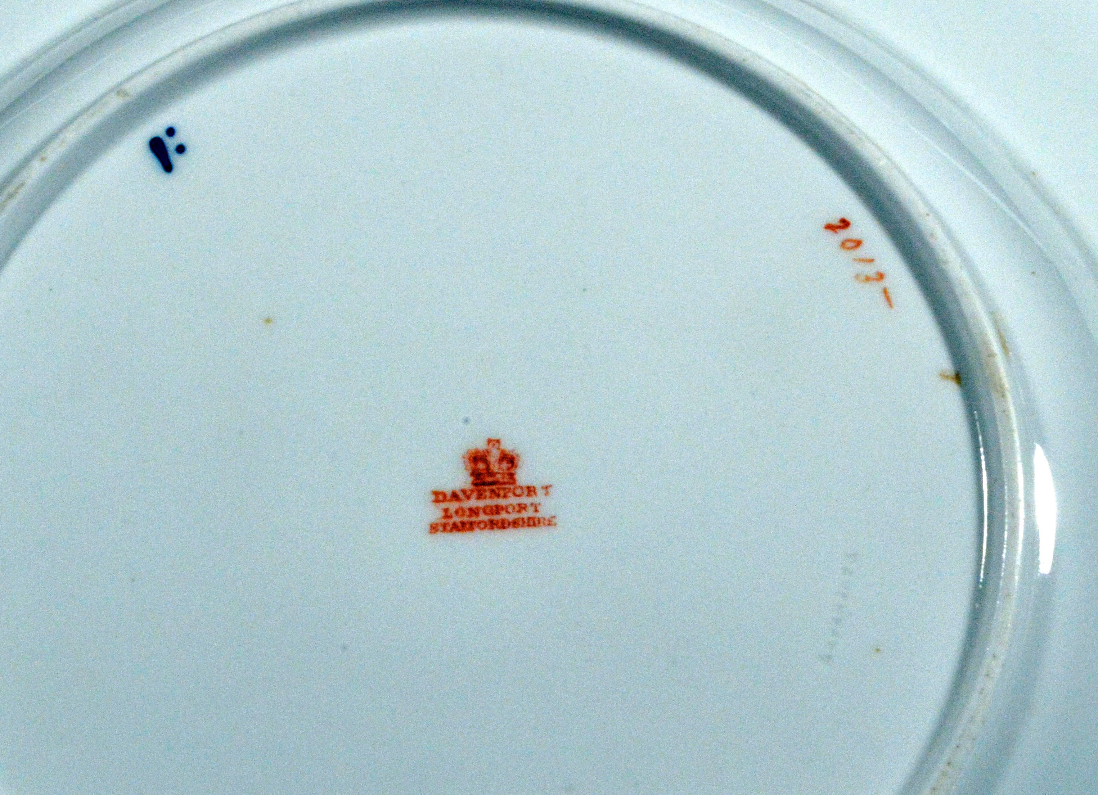 British Set of Twelve Davenport Porcelain Japan-Pattern Plates and Soup Plates