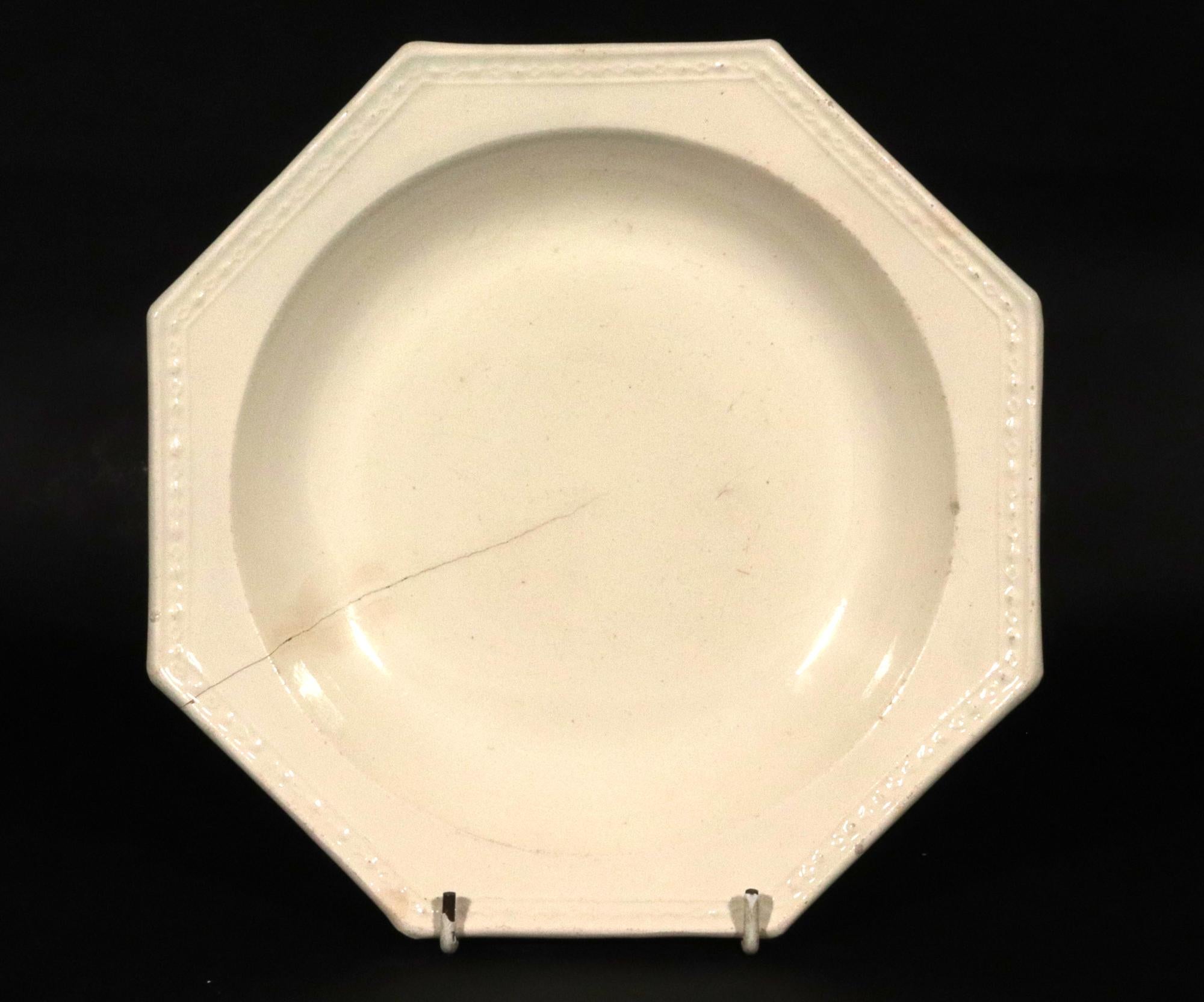 English Plain Creamware Soup Plates- a Set of Six For Sale 1