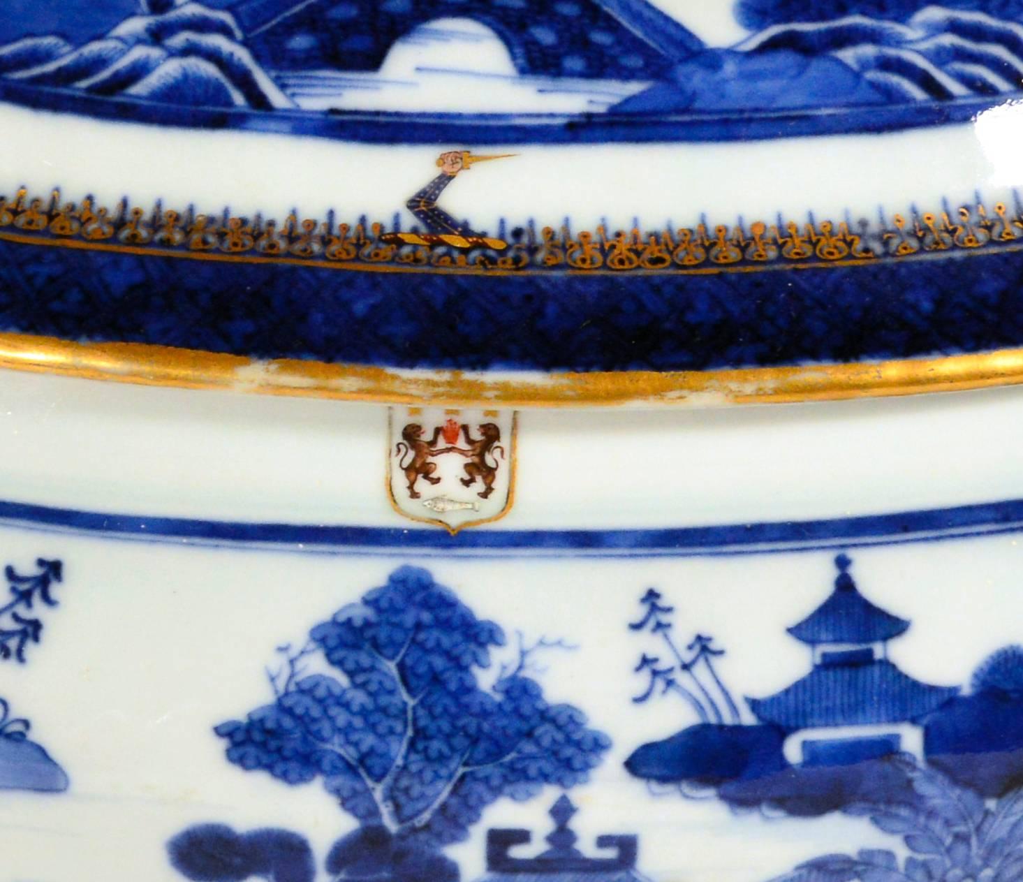 Late 18th Century Chinese Blue and White Armorial Porcelain Tureen and Cover, O'neill Family Arms