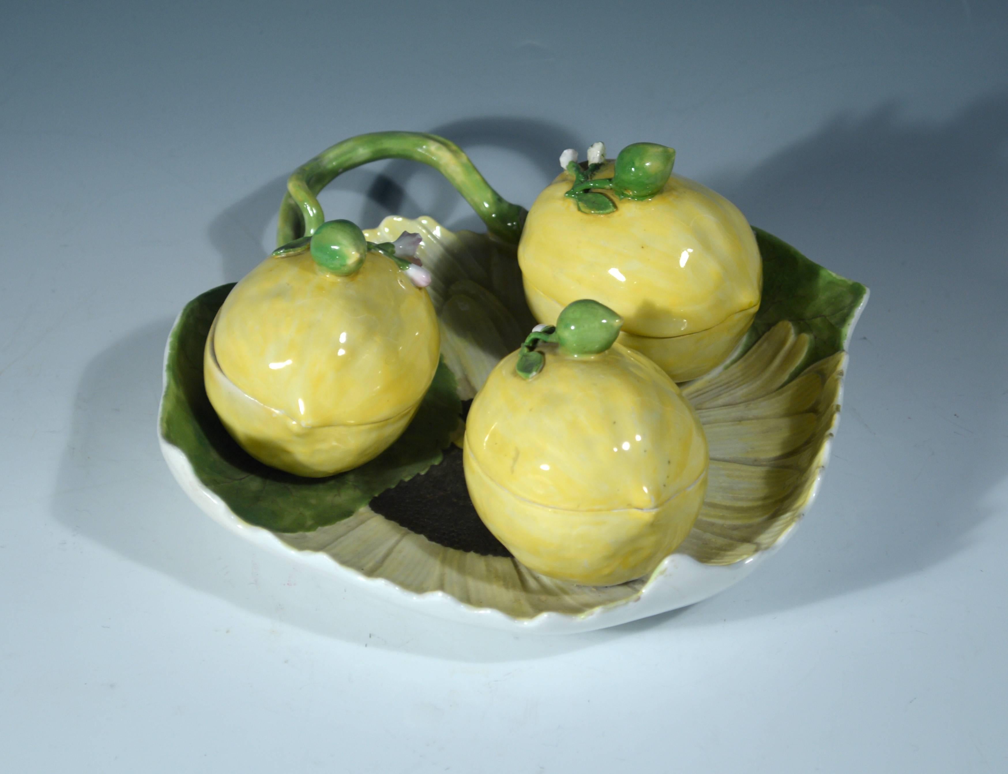 Georgian Meissen Porcelain Sunflower-Form Dish with Three Attached Lemon Boxes and Covers