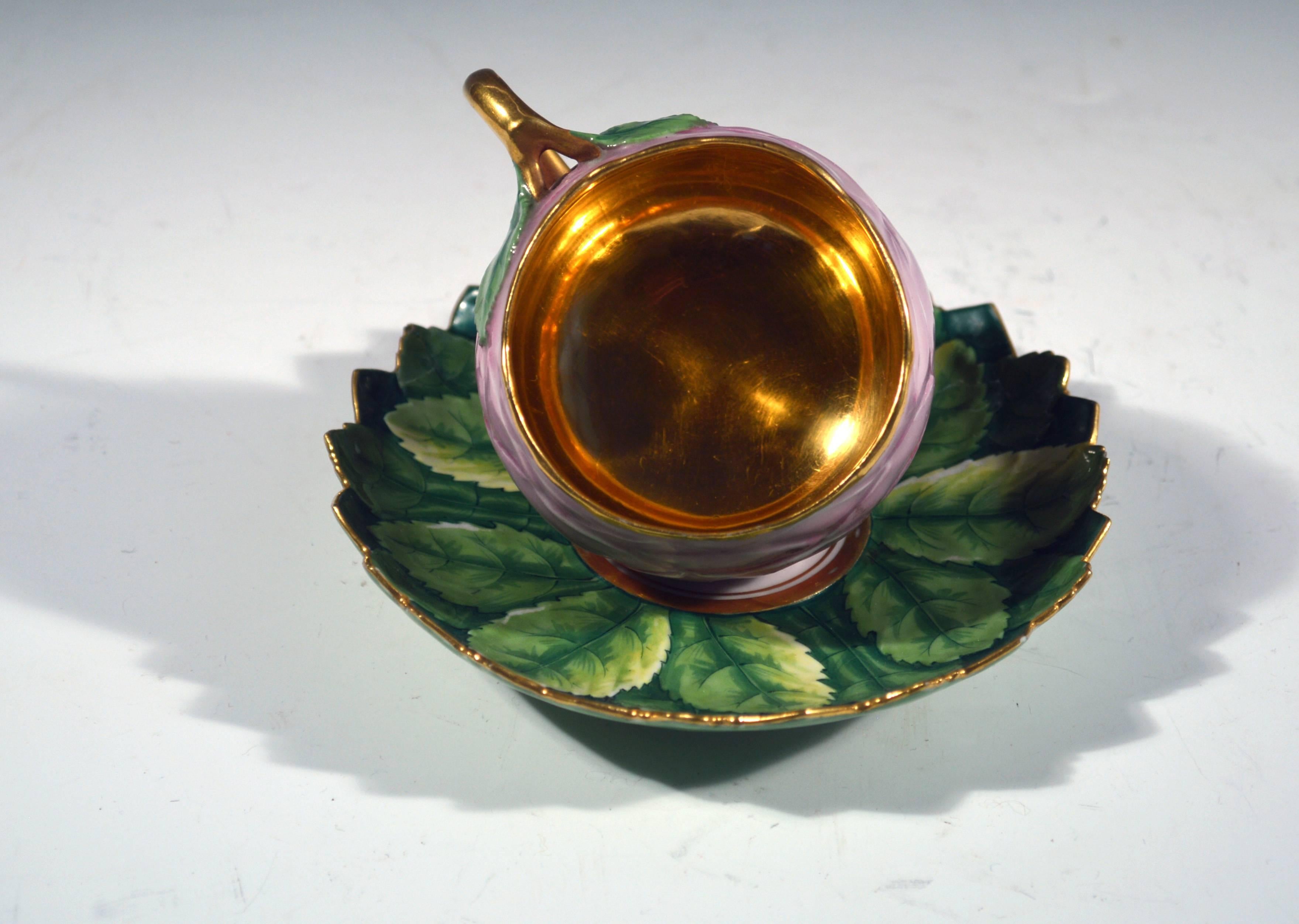 German Porcelain Trompe L'oeil Rose Leaf Tea Service, 19th Century In Excellent Condition In Downingtown, PA