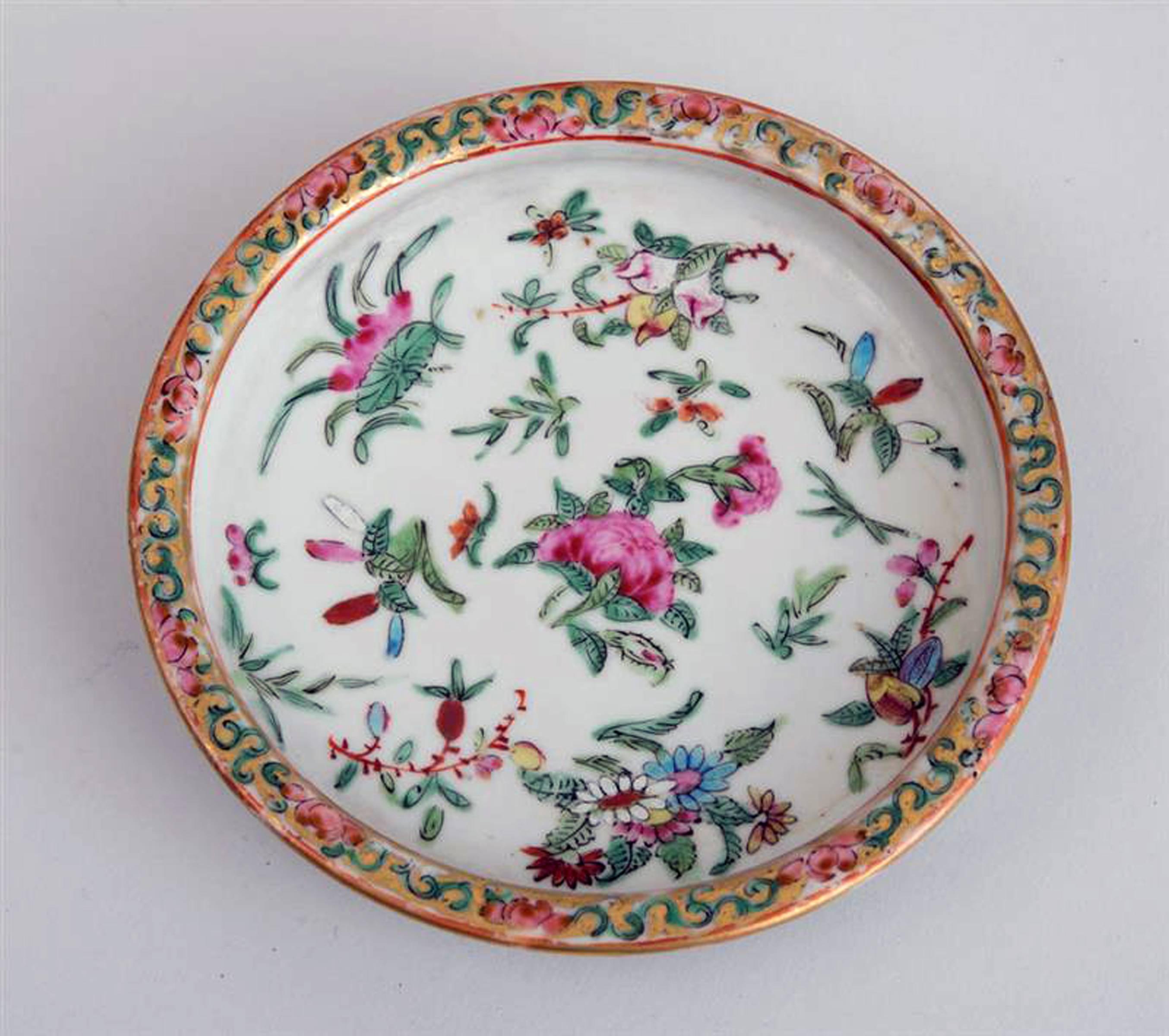 Chinese export Rose Medallion porcelain cache pots and covers,
circa 1850-1860

The circular cache pots and stands are each painted in the Rose Medallion palette with Chinese figures and flowers.

 