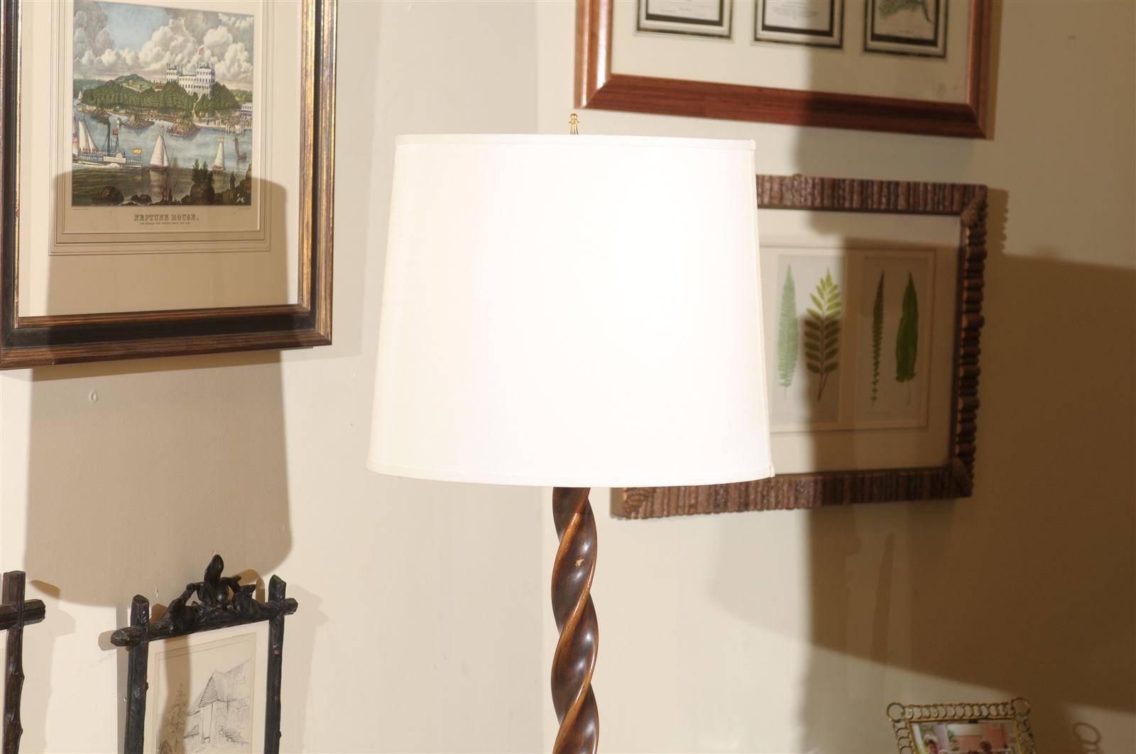 English Barley Twist Floor Lamp, 20th Century In Good Condition In Atlanta, GA