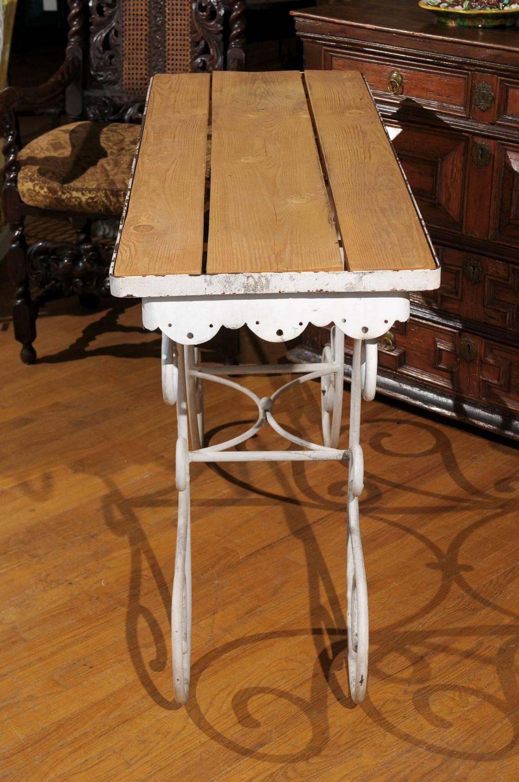 French Baking Table with Wooden Top For Sale 2