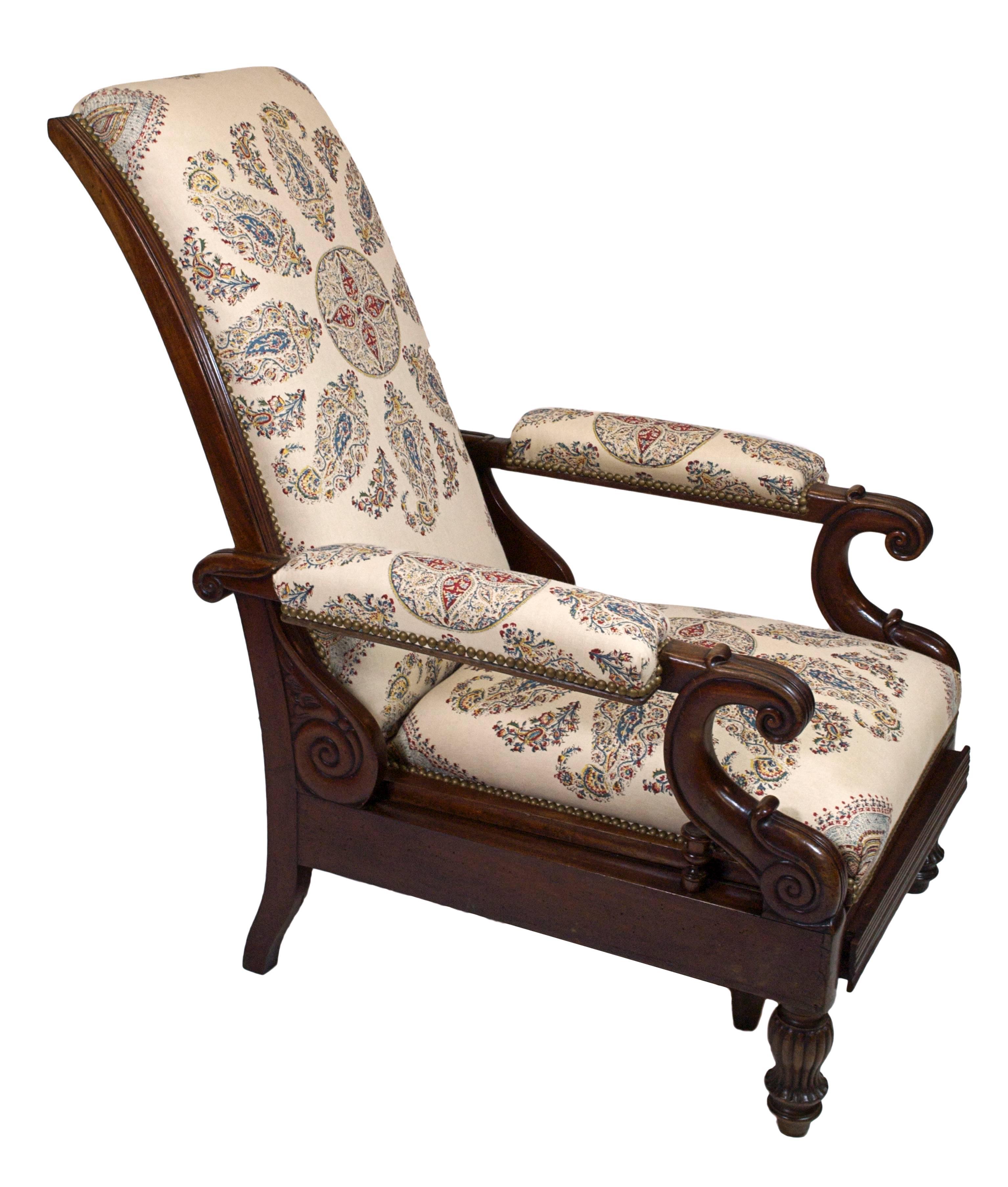 French Late Empire Mahogany Armchair Featuring Hand-Printed Blue and Red Paisley Linen