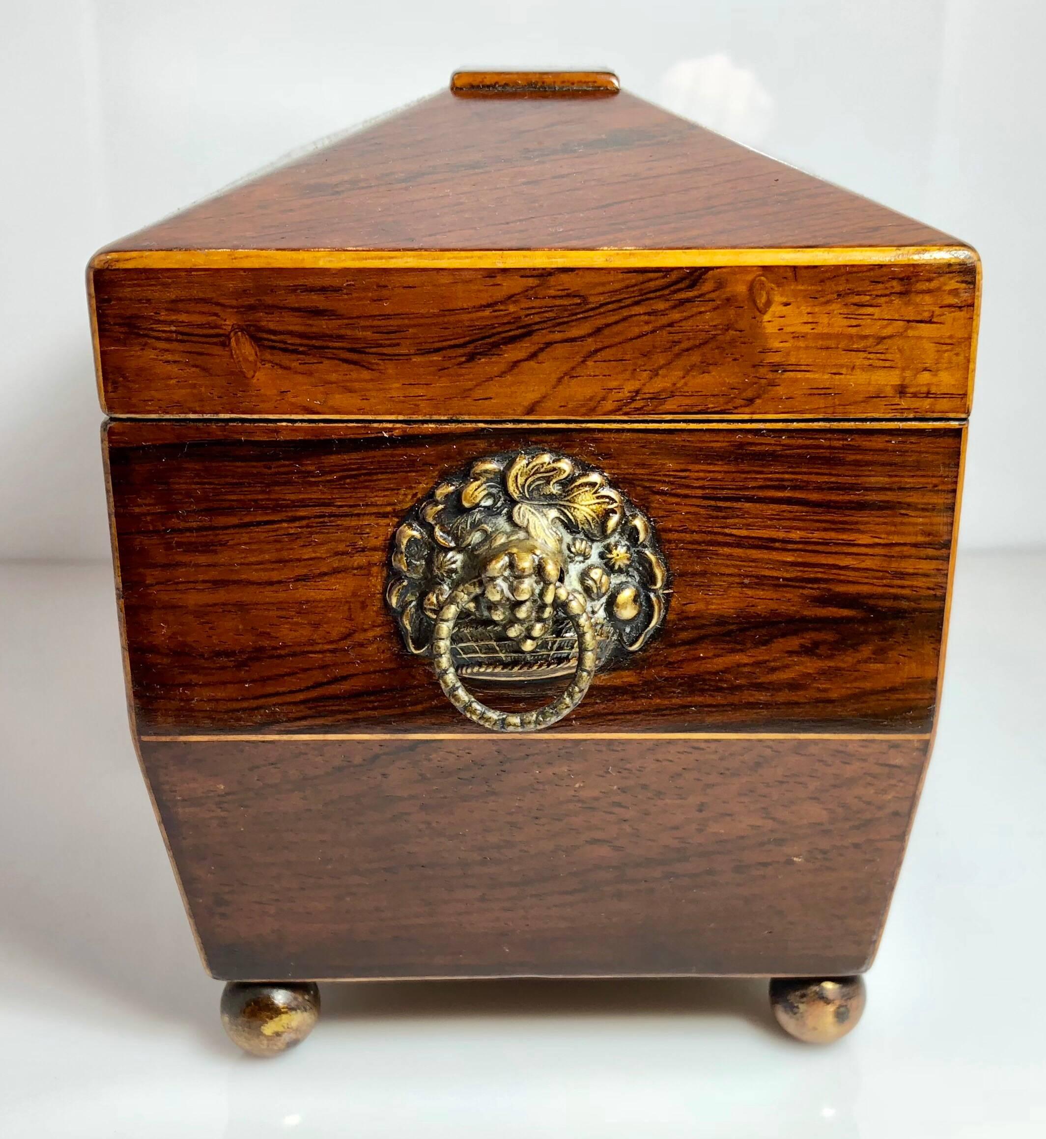 Antique English Rosewood Tea Caddy with Brass Mounts, circa 1880 1