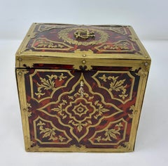 Rare boîte à cigares française ancienne, incrustée à la manière de Boulle, avec intérieur en palissandre, datant des années 1840 environ