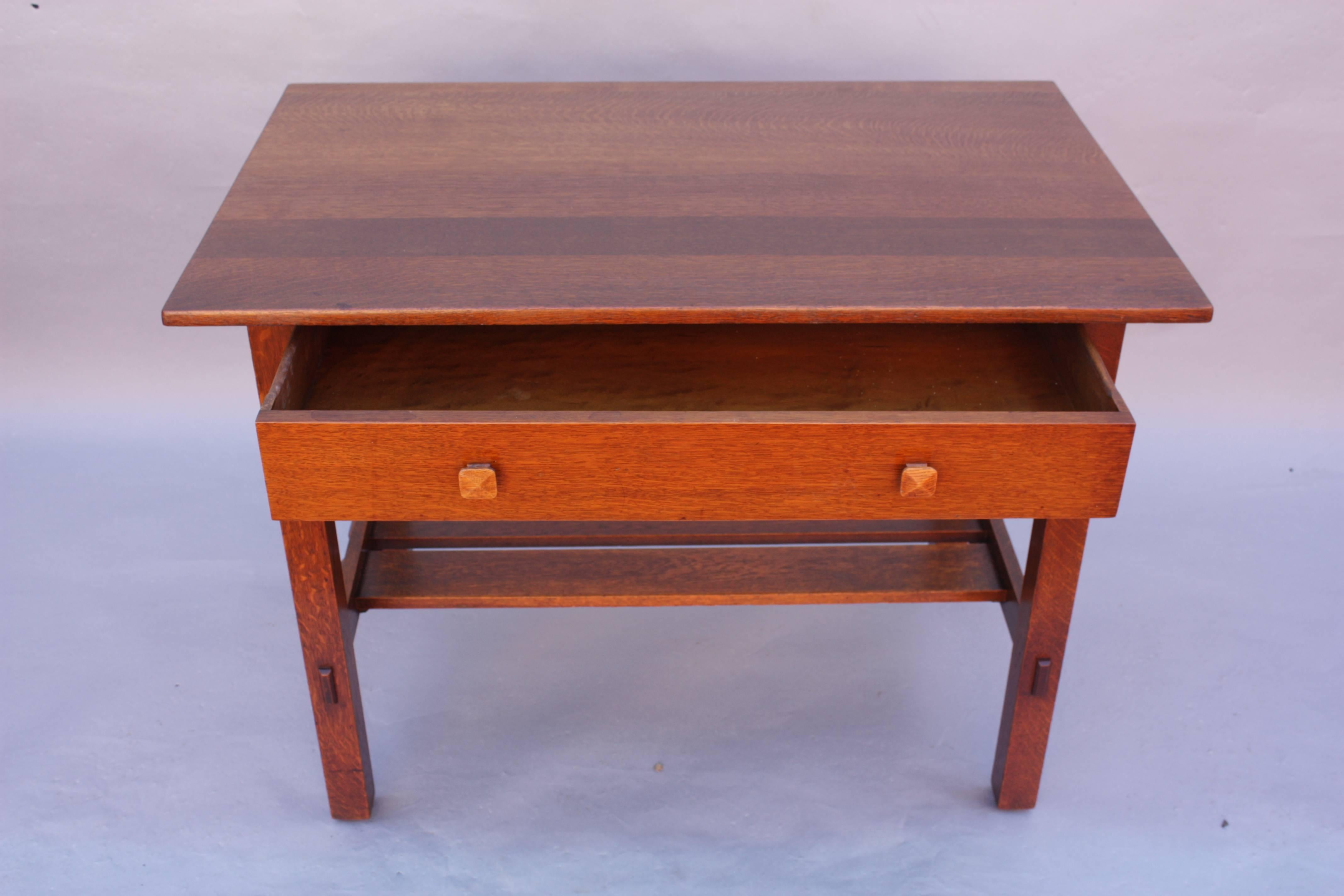 Arts and Crafts Single Drawer Desk, 1910 In Good Condition In Pasadena, CA