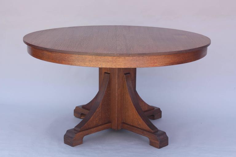 1910 Arts and Crafts Round Oak Dining Table at 1stDibs arts and