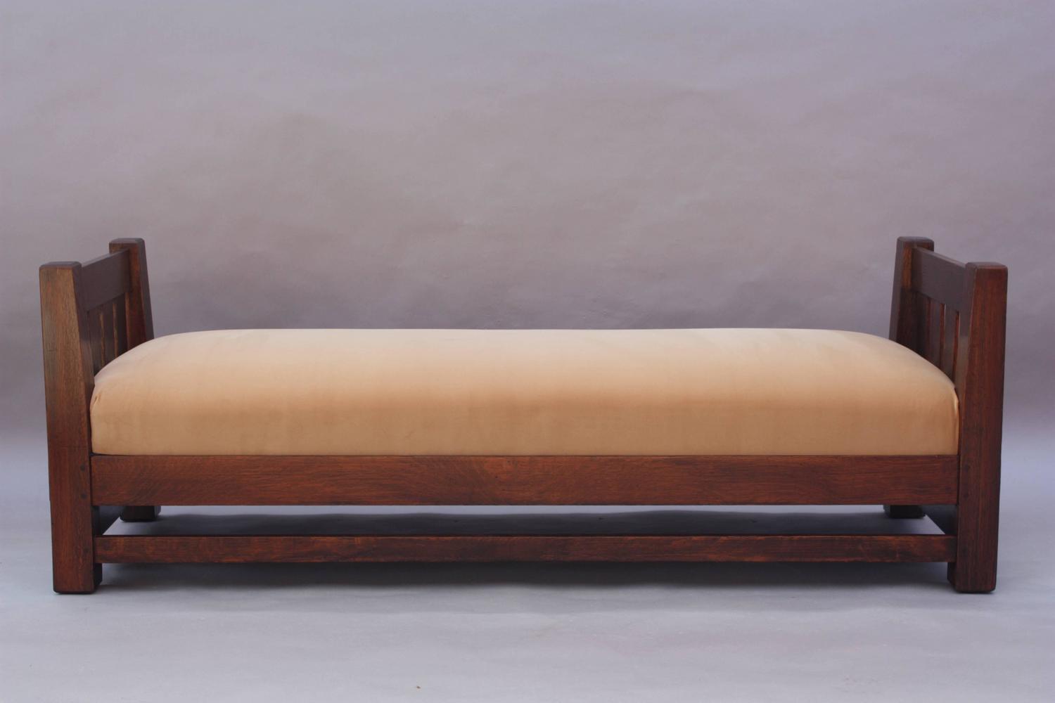 1910 Arts and Crafts Daybed For Sale at 1stdibs