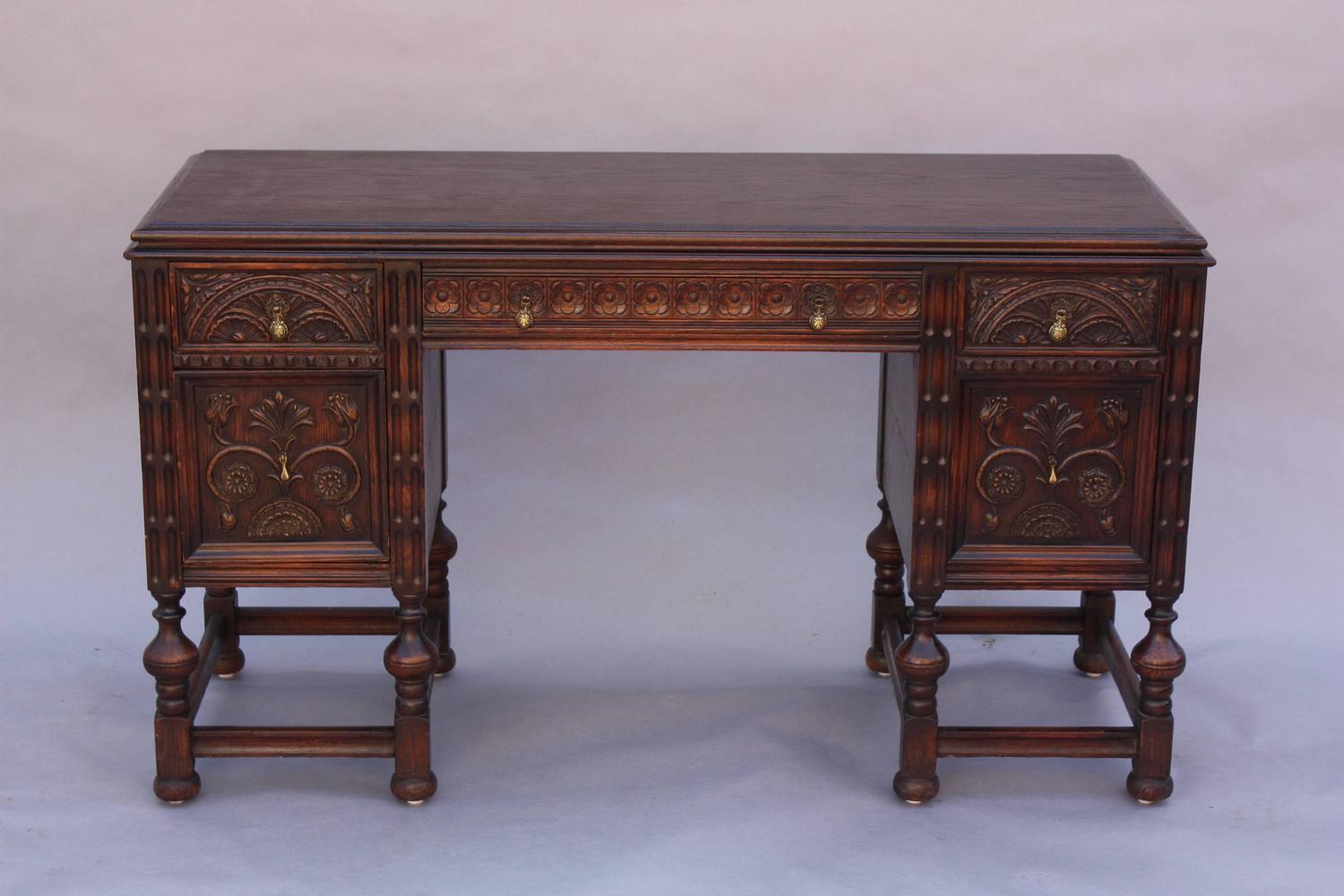 1920s Carved Spanish Revival Desk For Sale at 1stdibs