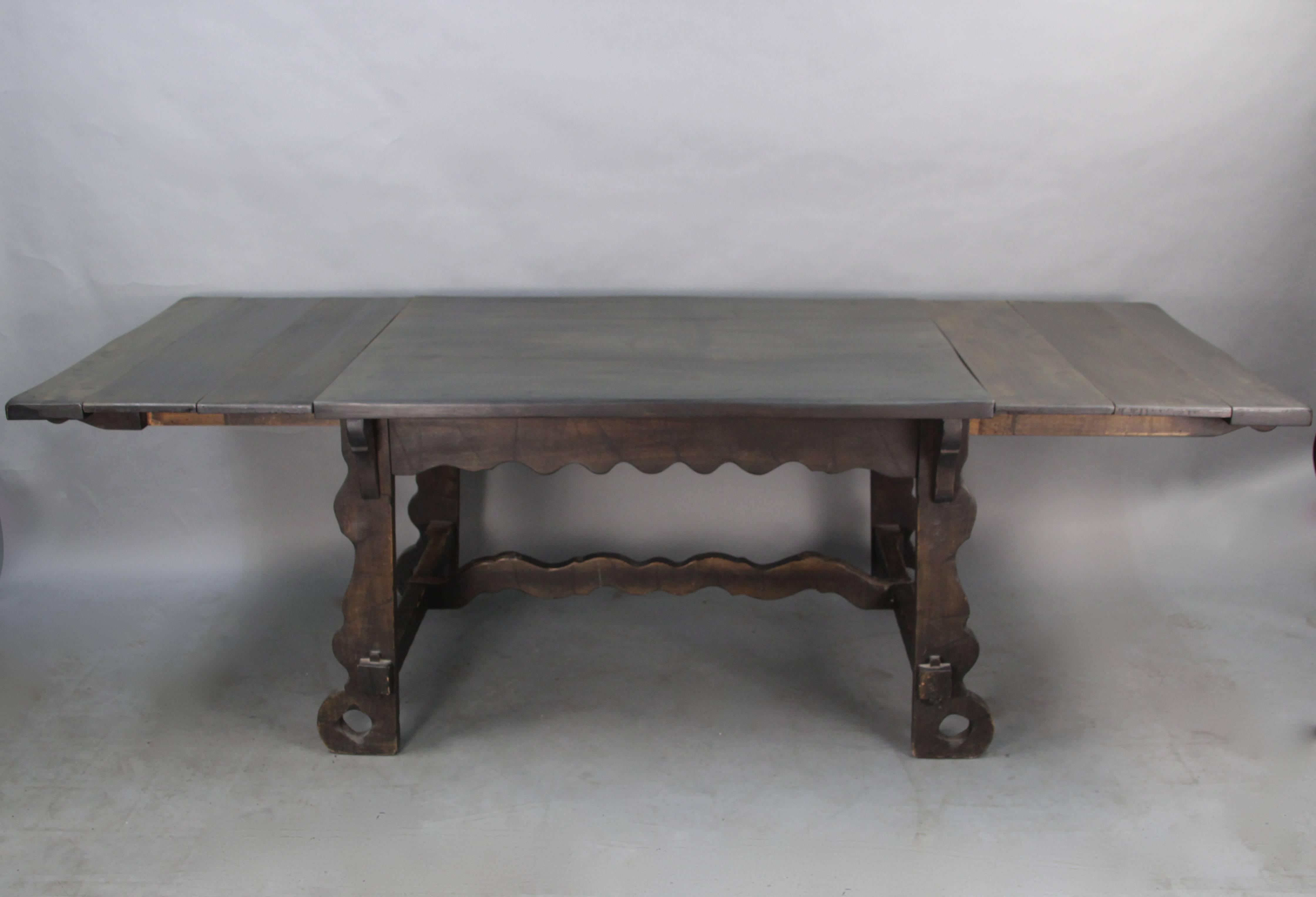 1930s Large Signed Monterey Table with Extensions 1
