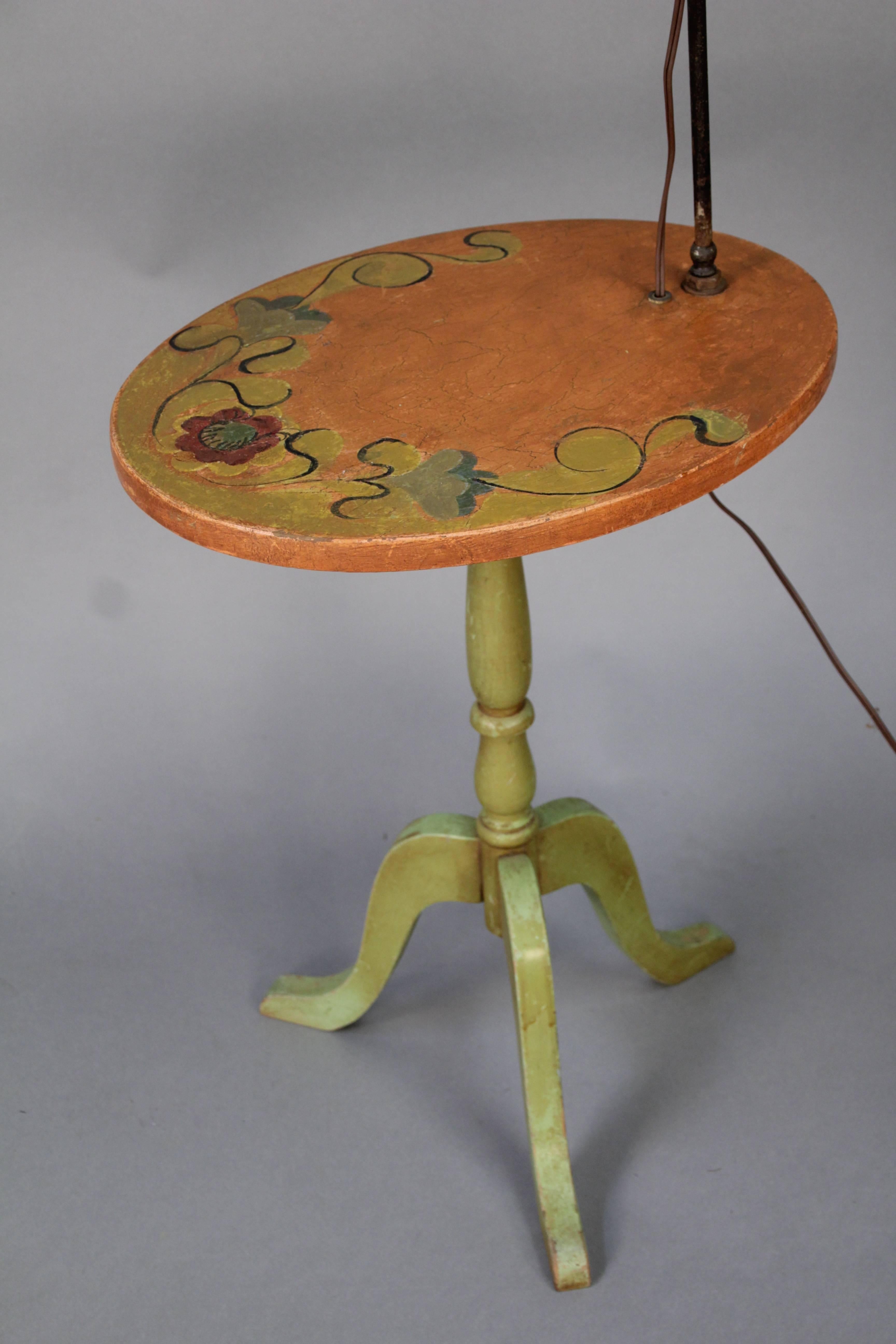 American 1930s Monterey Period Hand-Painted Table with Lamp For Sale